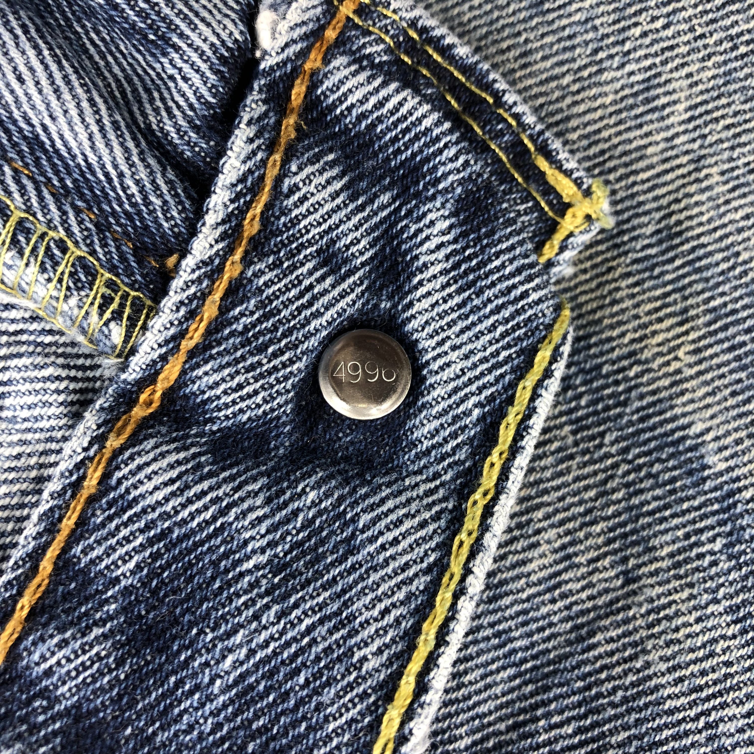 Levi's Vintage Levis 550 Jeans Faded Blue Distressed Denim KJ419 Size US 34 / EU 50 - 9 Thumbnail