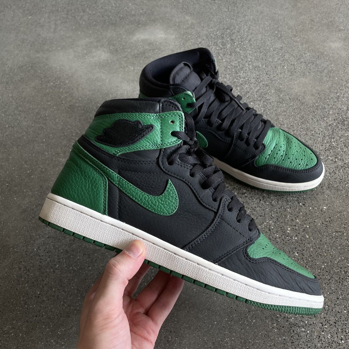 Nike Nike Air Jordan 1 Retro Pine Green Size US 9.5 / EU 42-43 - 4 Thumbnail