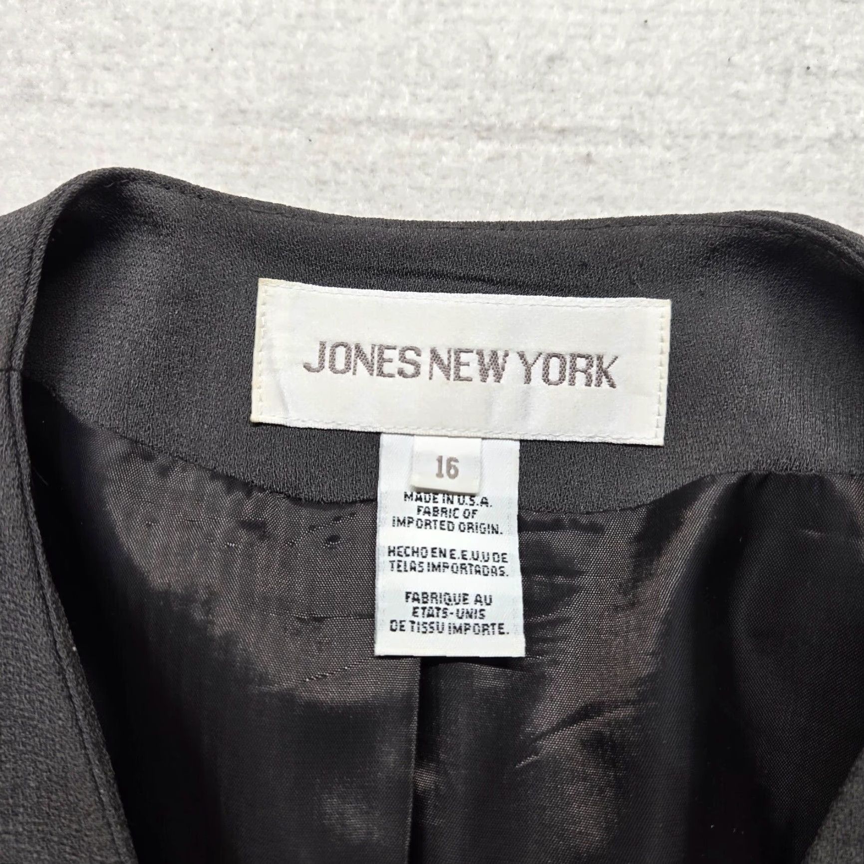 Jones New York Jones New York Signature Blazer Adult Women Size 16 Gray Stretch Lined Coat Jacket Reg Regular Women's 16 Gray Business Casual Travel Workwear Size XXL / US 16-18 / IT 52-54 - 3 Thumbnail