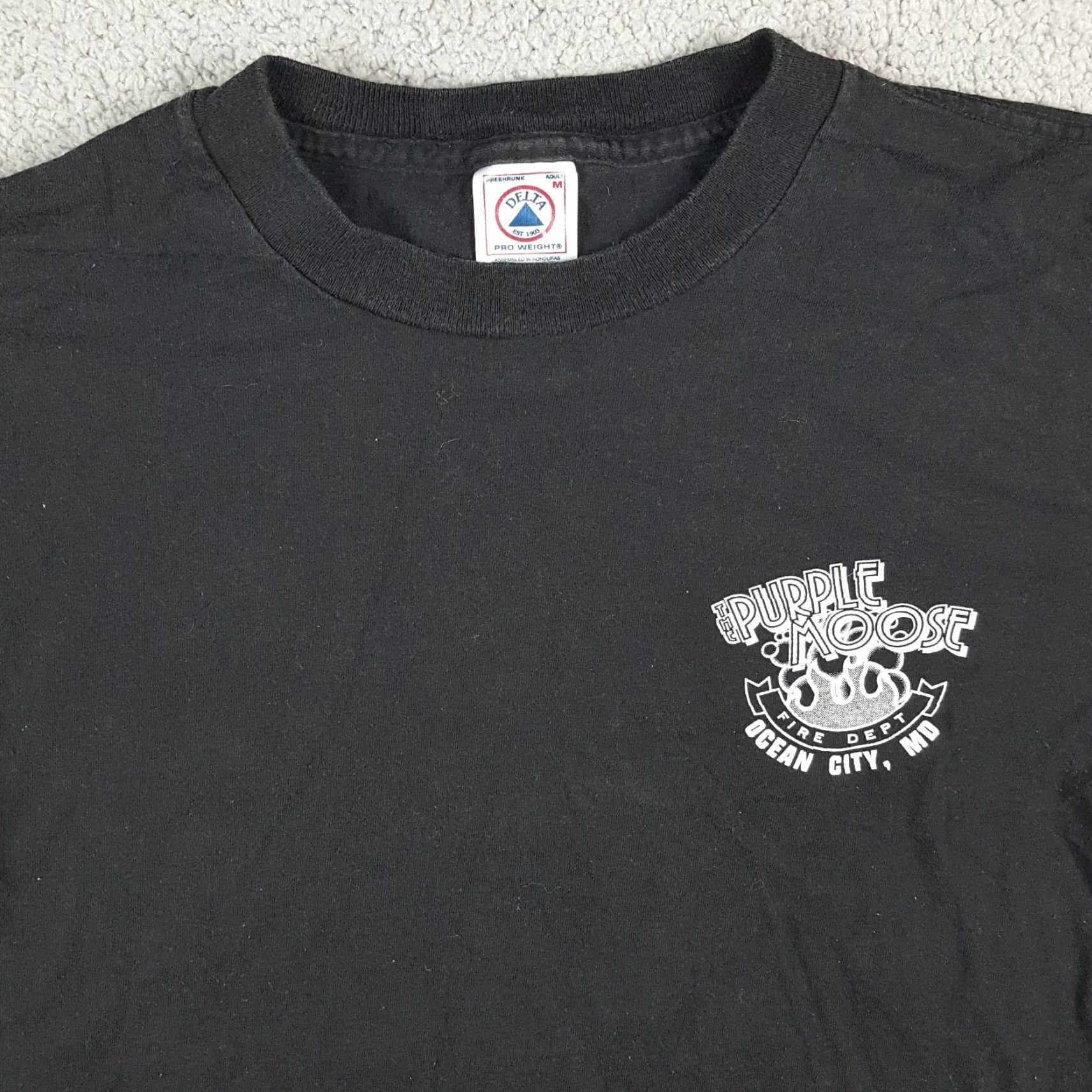 Delta Vintage Delta Men’s T-Shirt Size Medium Black 00s 90s Funny Cartoon Saloon Y2K Size US M / EU 48-50 / 2 - 3 Thumbnail