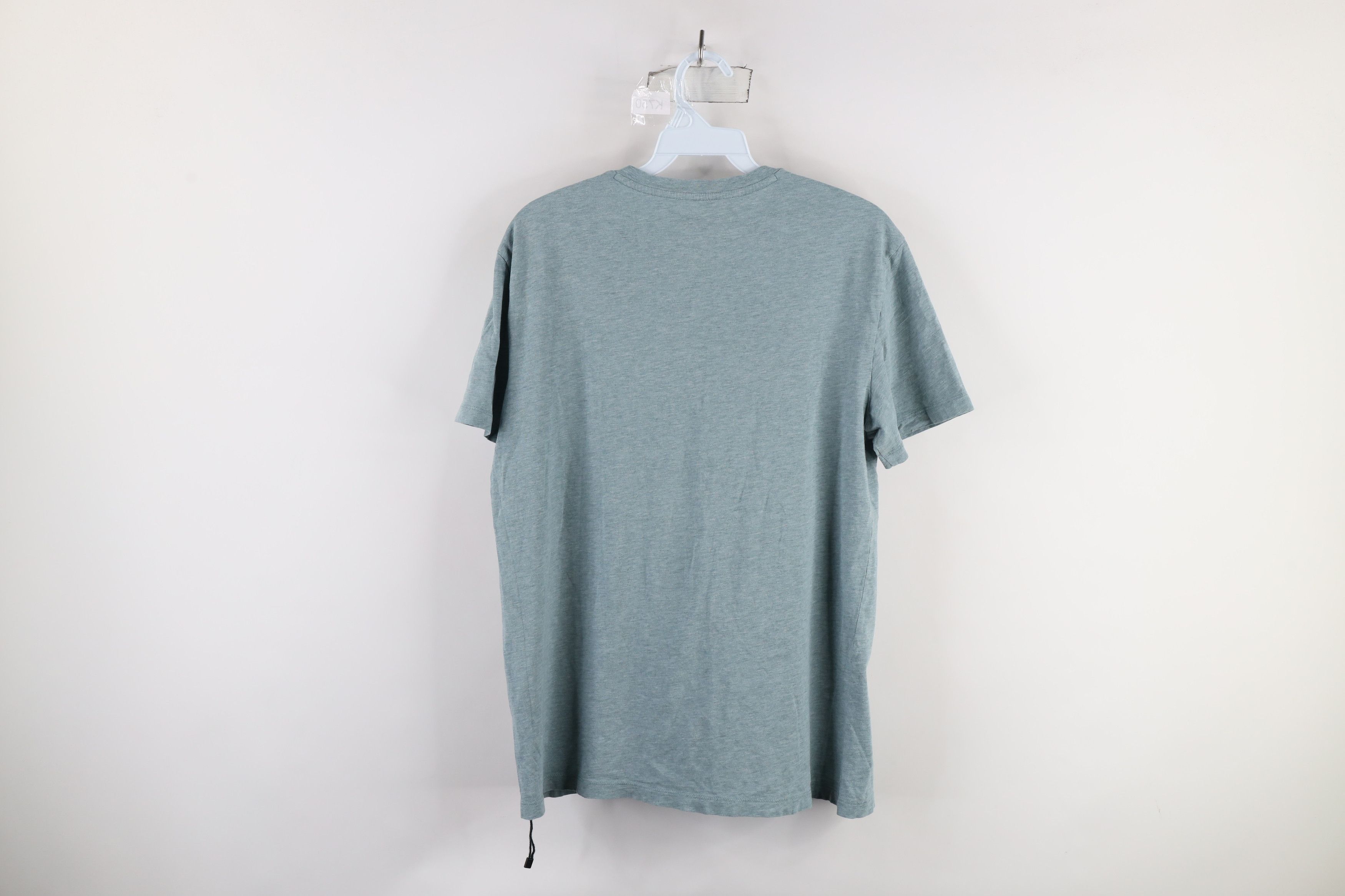 Armani Exchange × Vintage New Armani Exchange Spell Out Short Sleeve V-Neck T-Shirt Size US M / EU 48-50 / 2 - 8 Thumbnail