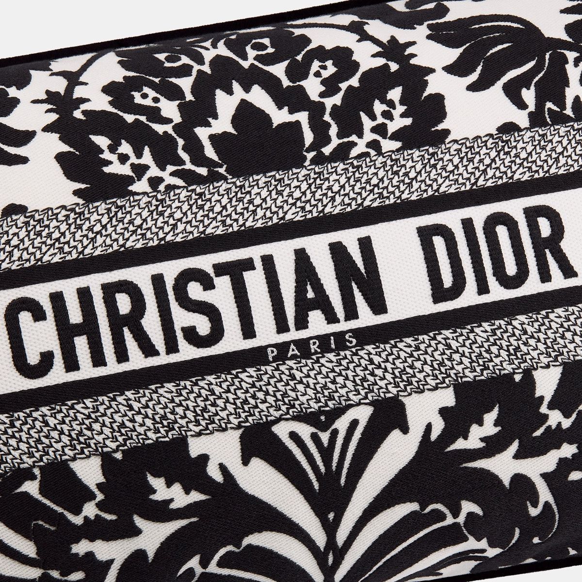 Dior o1bcso1str0624 Size: OS / Pillow in Black Size ONE SIZE - 3 Thumbnail