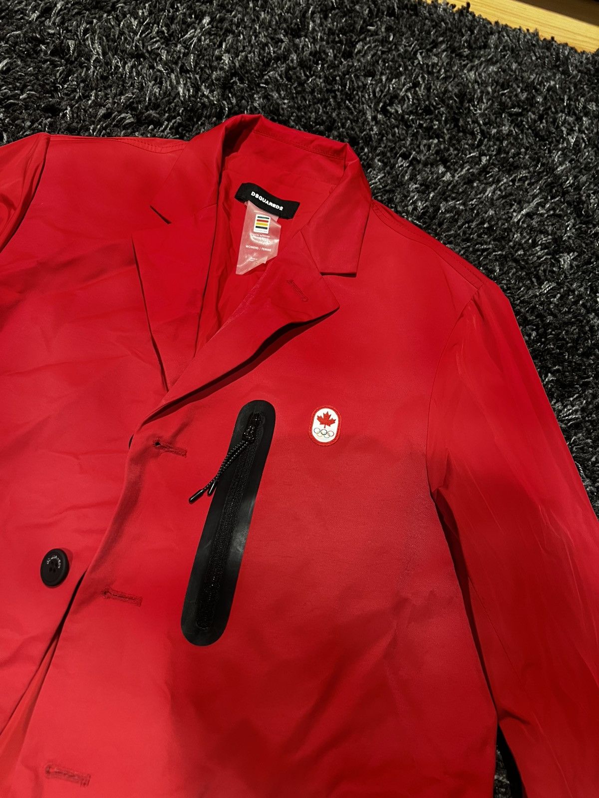 Dsquared2 Dsquared2 Olympic Games red Canada jacket size M Size M / US 6-8 / IT 42-44 - 1 Thumbnail