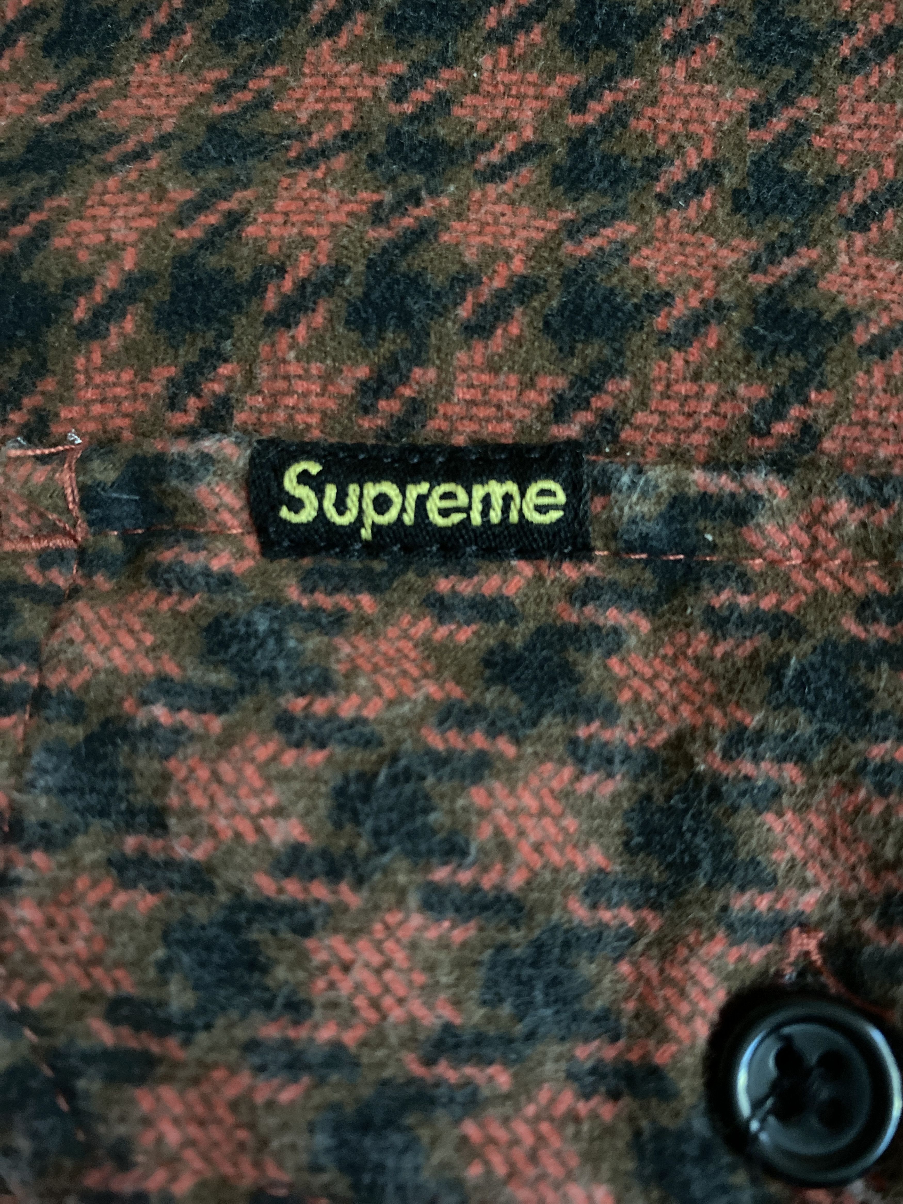 Supreme Houndstooth Flannel Hooded Shirt FW22 Size US S / EU 44-46 / 1 - 4 Thumbnail