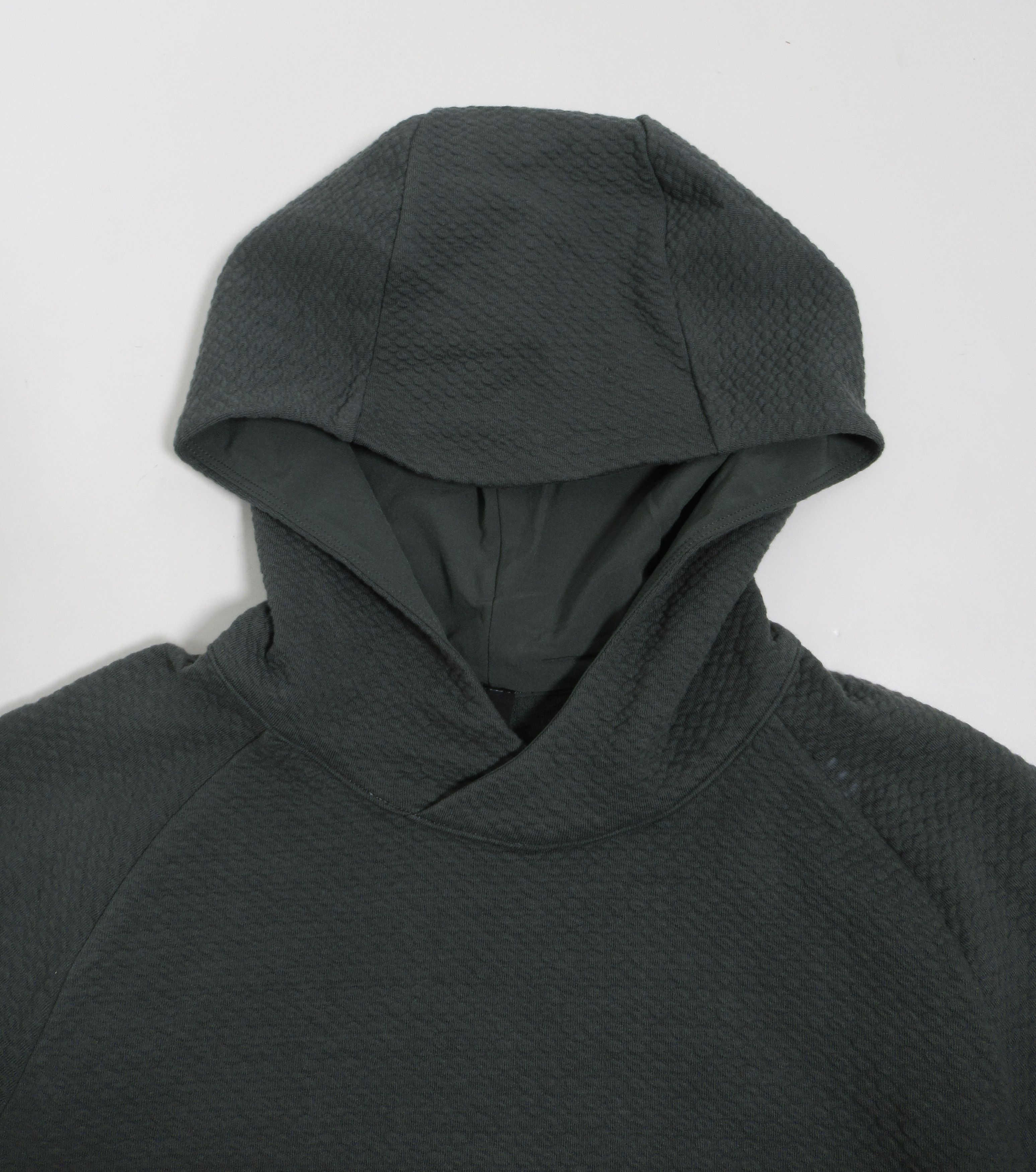 Lululemon Lululemon Men's At Ease Hoodie Smoked Spruce Size S Size US S / EU 44-46 / 1 - 4 Thumbnail