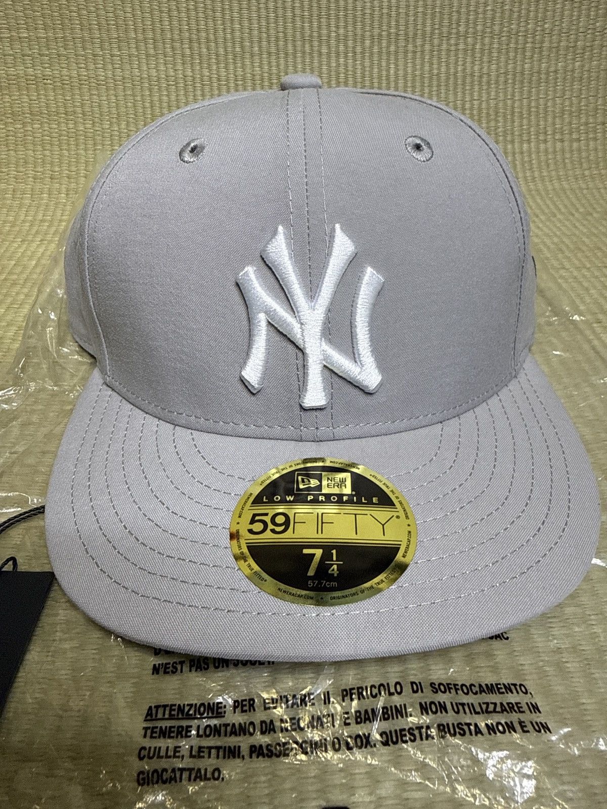 Kith New Era 7 1/4 Fitted Hat Grey Nylon