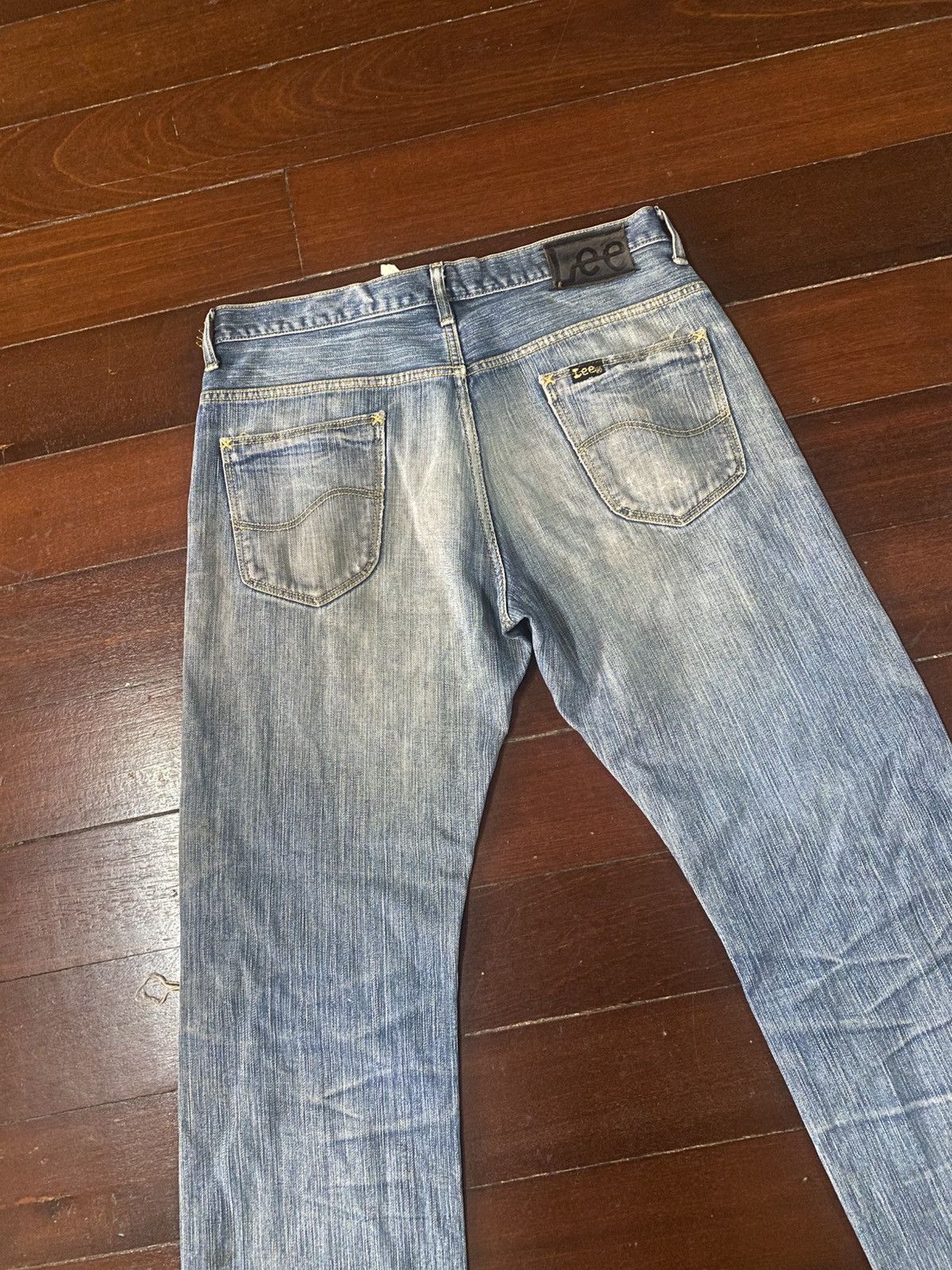 Lee Vintage Lee Distressed Faded ripped Denim Jeans flare Size US 36 / EU 52 - 11 Thumbnail