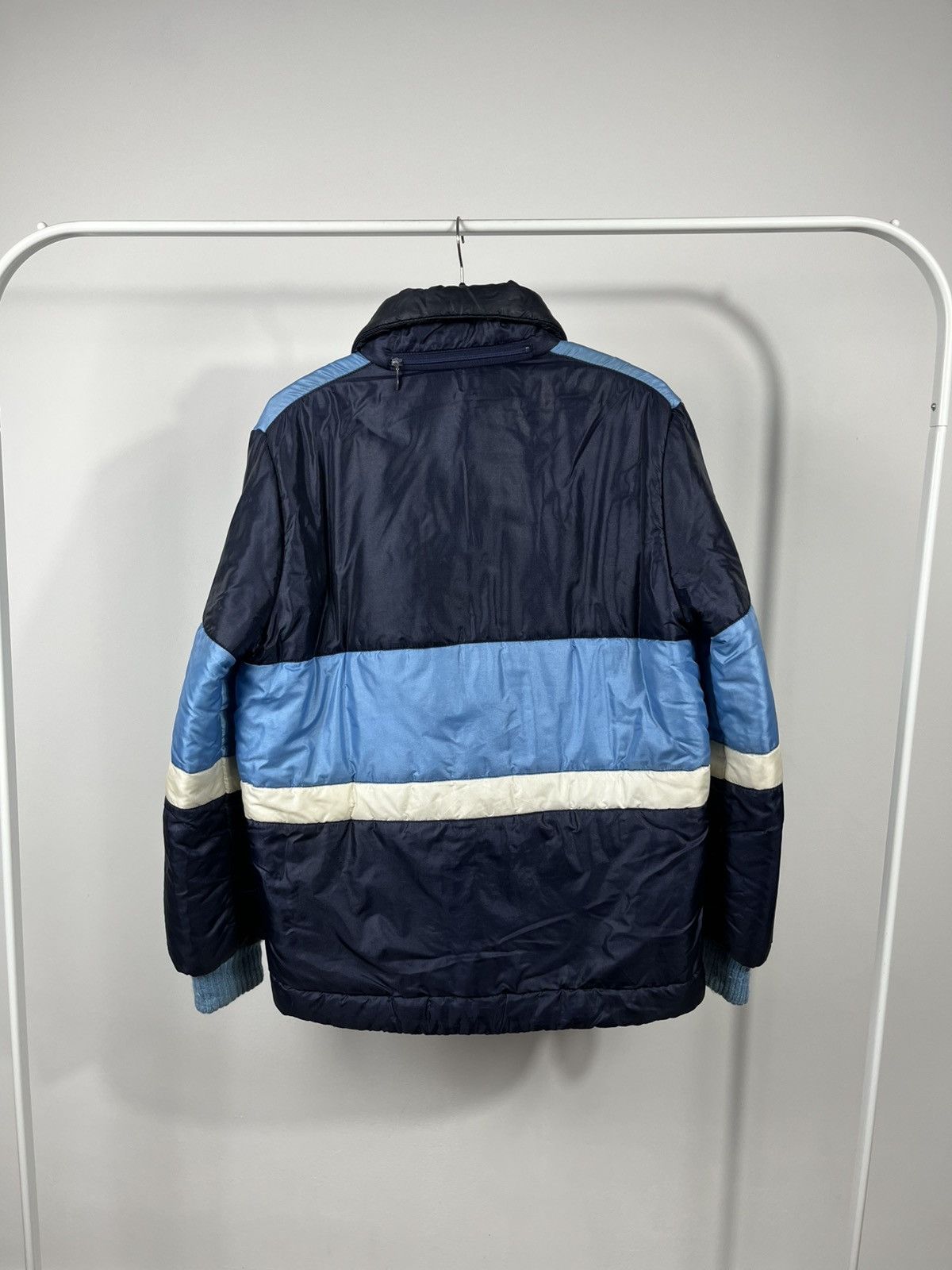 Ellesse Ellesse Vintage Puffer Jacket Blue Zip Up M Made in Italy Size US L / EU 52-54 / 3 - 17 Thumbnail