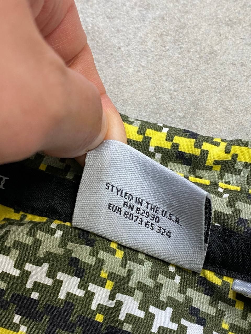 Karl Kani Vintage Karl Kani Y2K Checkered Short Sleeve Buttons Shirt Size US M / EU 48-50 / 2 - 13 Thumbnail
