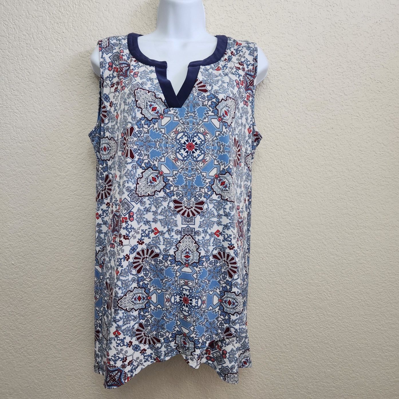 Other Cato Blue Red Floral Sleeveless Layered Top XL Flowy Soft Size XL / US 12-14 / IT 48-50 - 1 Thumbnail