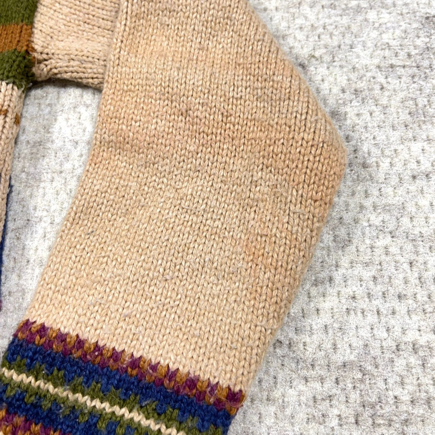 Eddie Bauer VINTAGE Eddie Bauer Cardigan Sweater Women Small Wool Alpaca Blend Aztec Southwestern * Size S / US 4 / IT 40 - 2 Thumbnail
