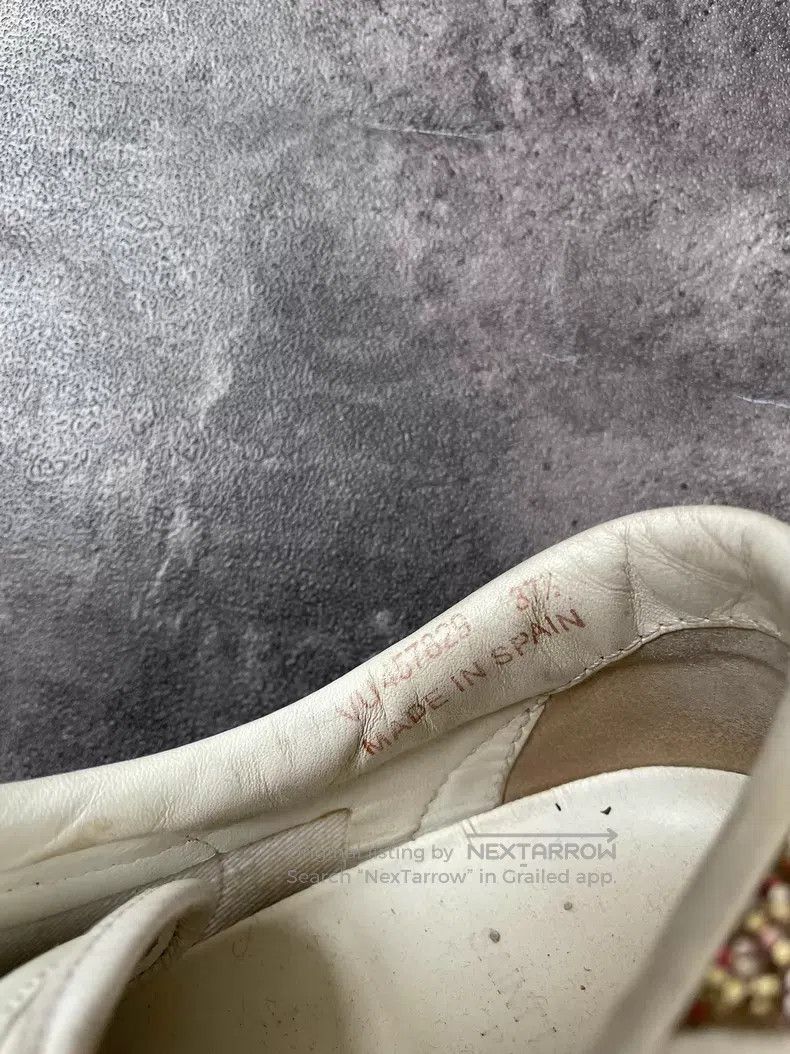 Saint Laurent Paris Saint Laurent Paris Diamond Distressed Sneakers Size US 5 / EU 37 - 5 Thumbnail