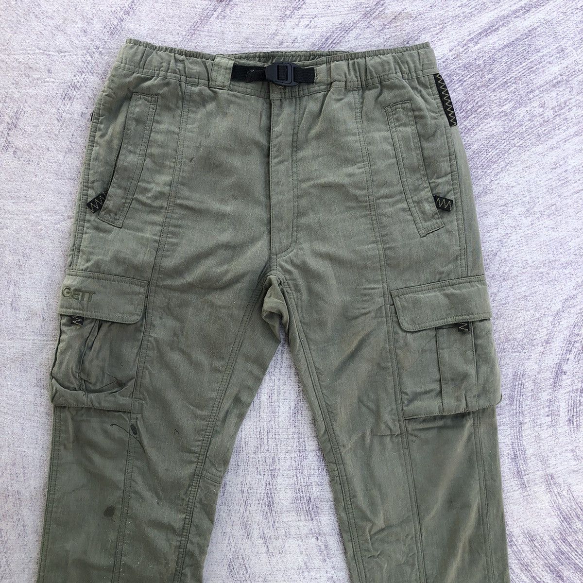 Japanese Brand Stretchable Waist Cargo Pants Suitable for outdoor Style Size US 32 / EU 48 - 2 Thumbnail