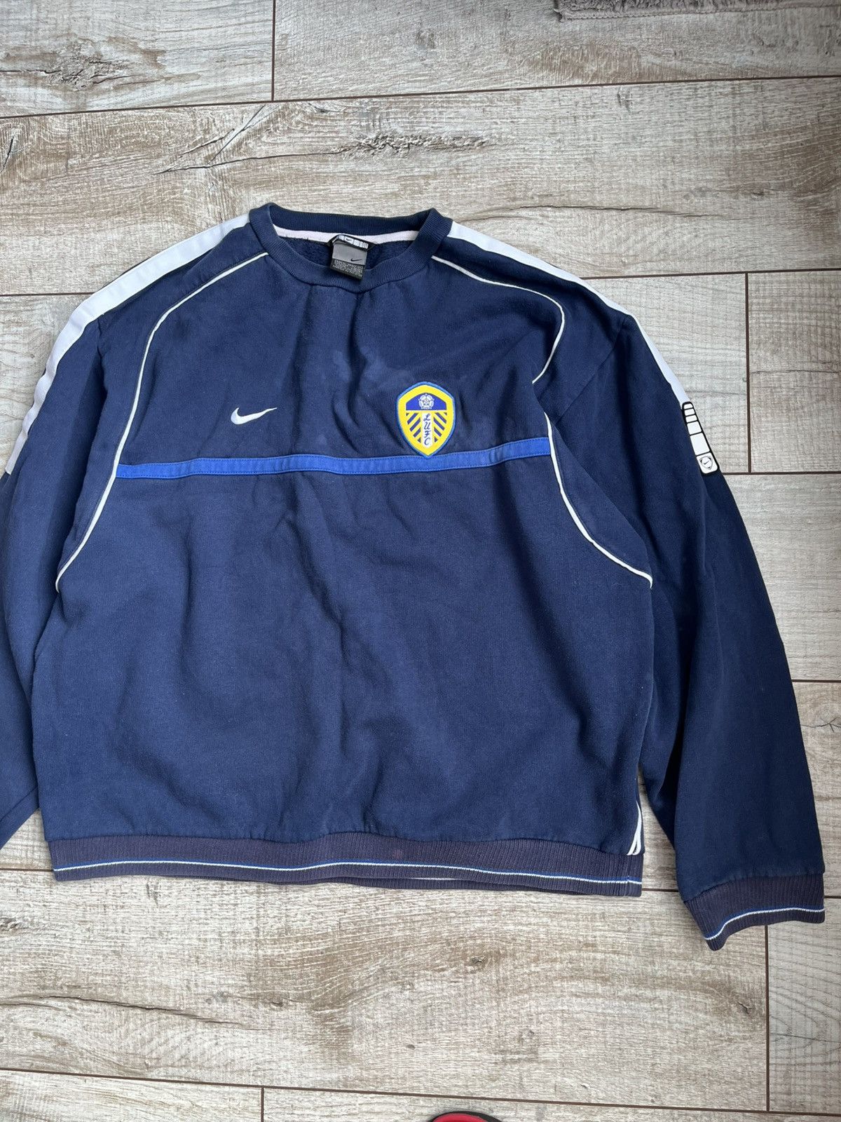 Nike × Vintage Vintage sweatshirt Nike Fc Leeds United Size US L / EU 52-54 / 3 - 1 Thumbnail