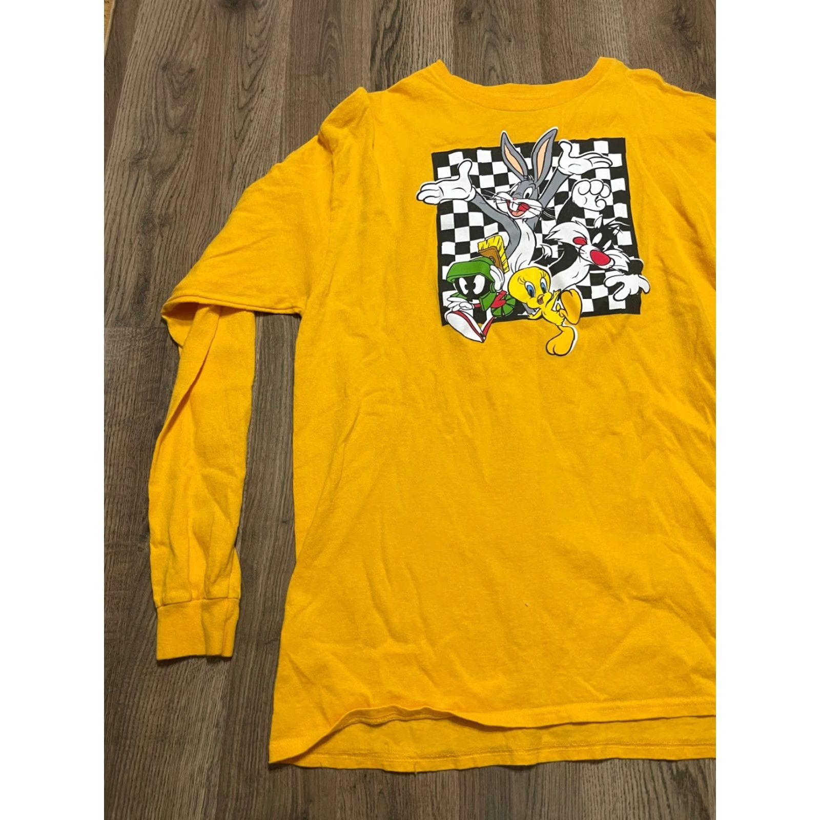 Vintage Looney Tunes Shirt Mens Large Yellow White Looney Tunes Cartoon Character T-Shirt Graphic Print Long Sleeve Round Neck Vintage: No Size US L / EU 52-54 / 3 - 2 Thumbnail