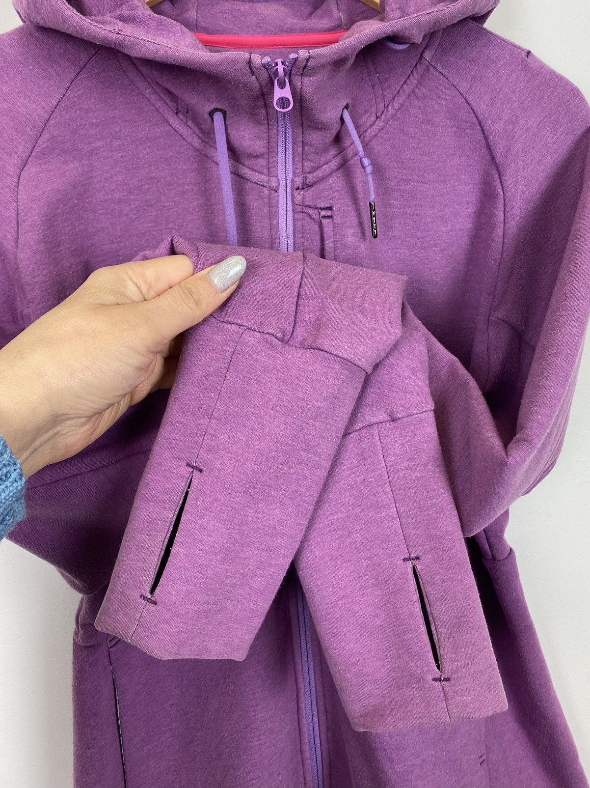 Arc'teryx Arcteryx Zip Up Hoodie Women’s Pink Size M Top Long Sleeve Size M / US 6-8 / IT 42-44 - 4 Thumbnail