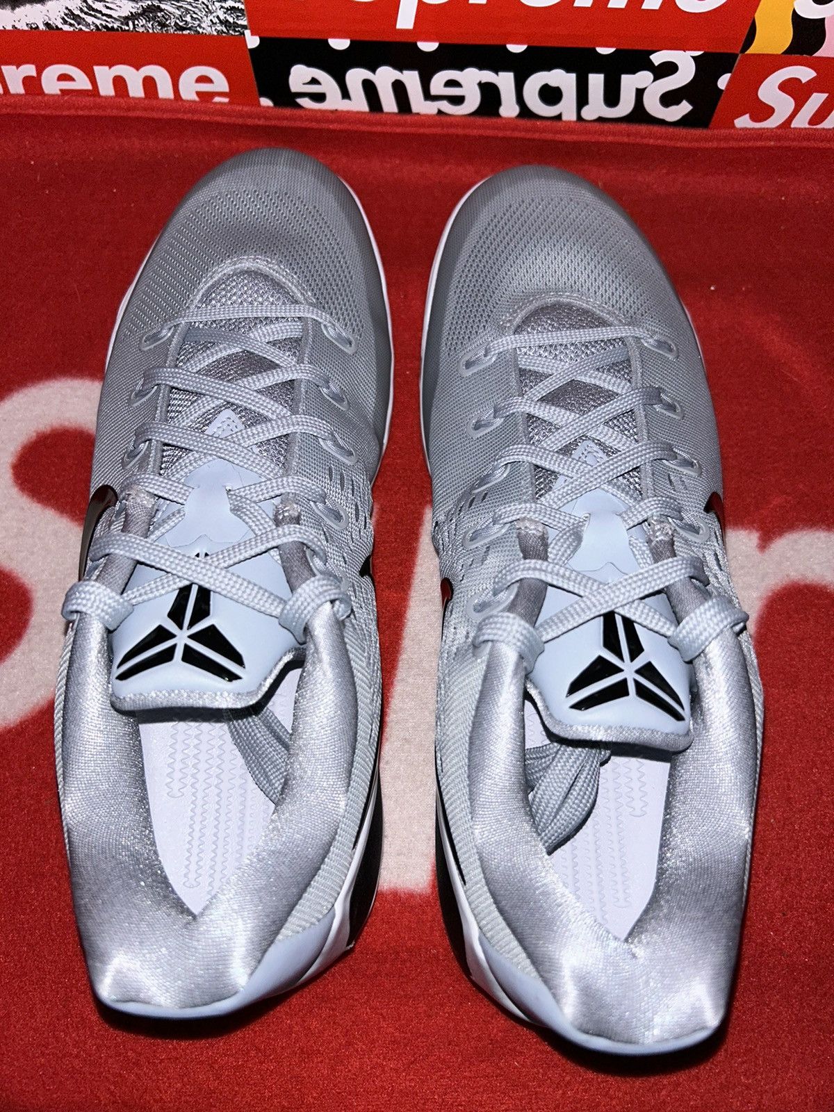 Nike Nike Kobe 9 EM Protro TB P Wolf Grey IH5095-001 size 10.5 Size US 10.5 / EU 43-44 - 4 Thumbnail
