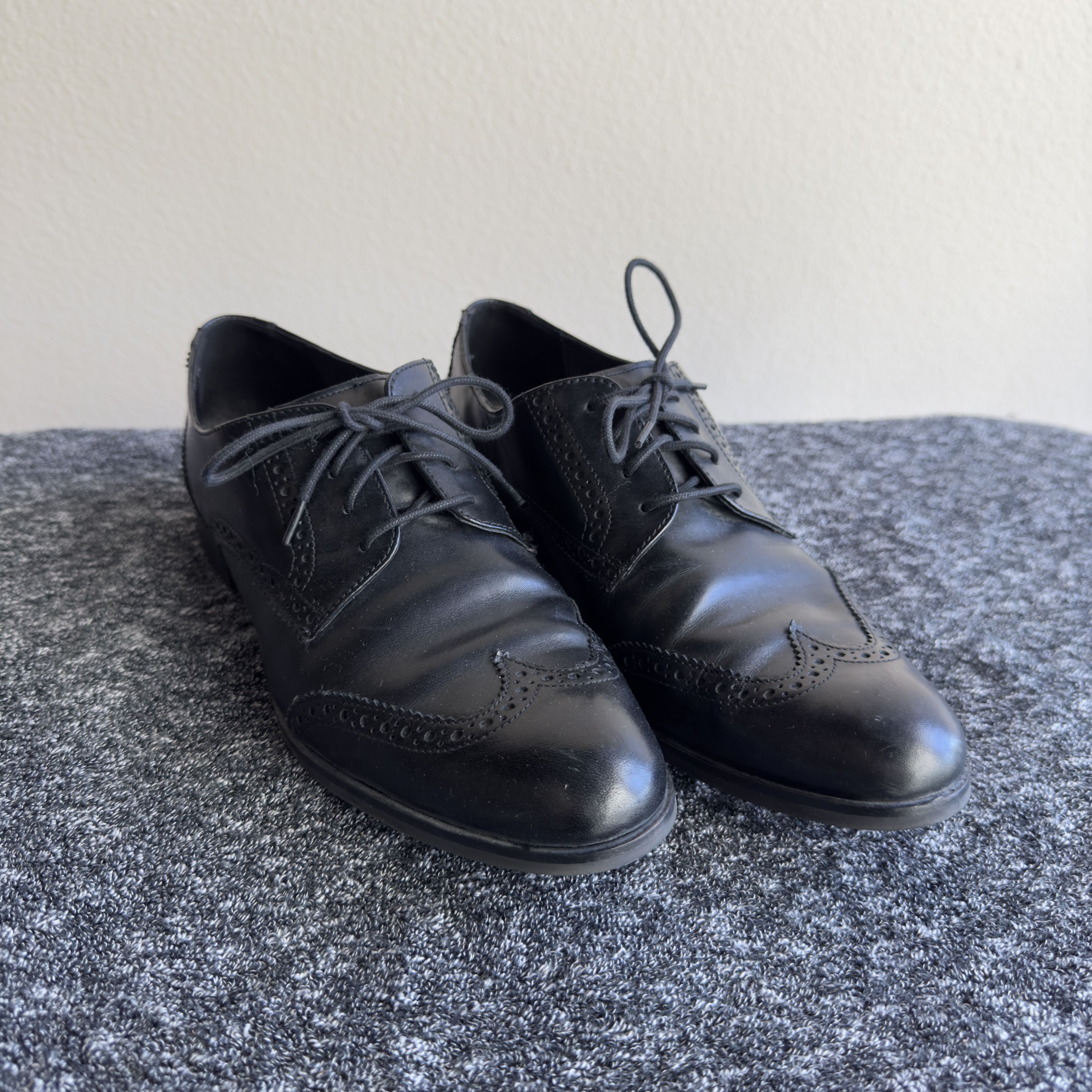 Cole Haan Cole Haan - Classic Black leather wingtips Size US 9 / IT 39 - 1 Thumbnail