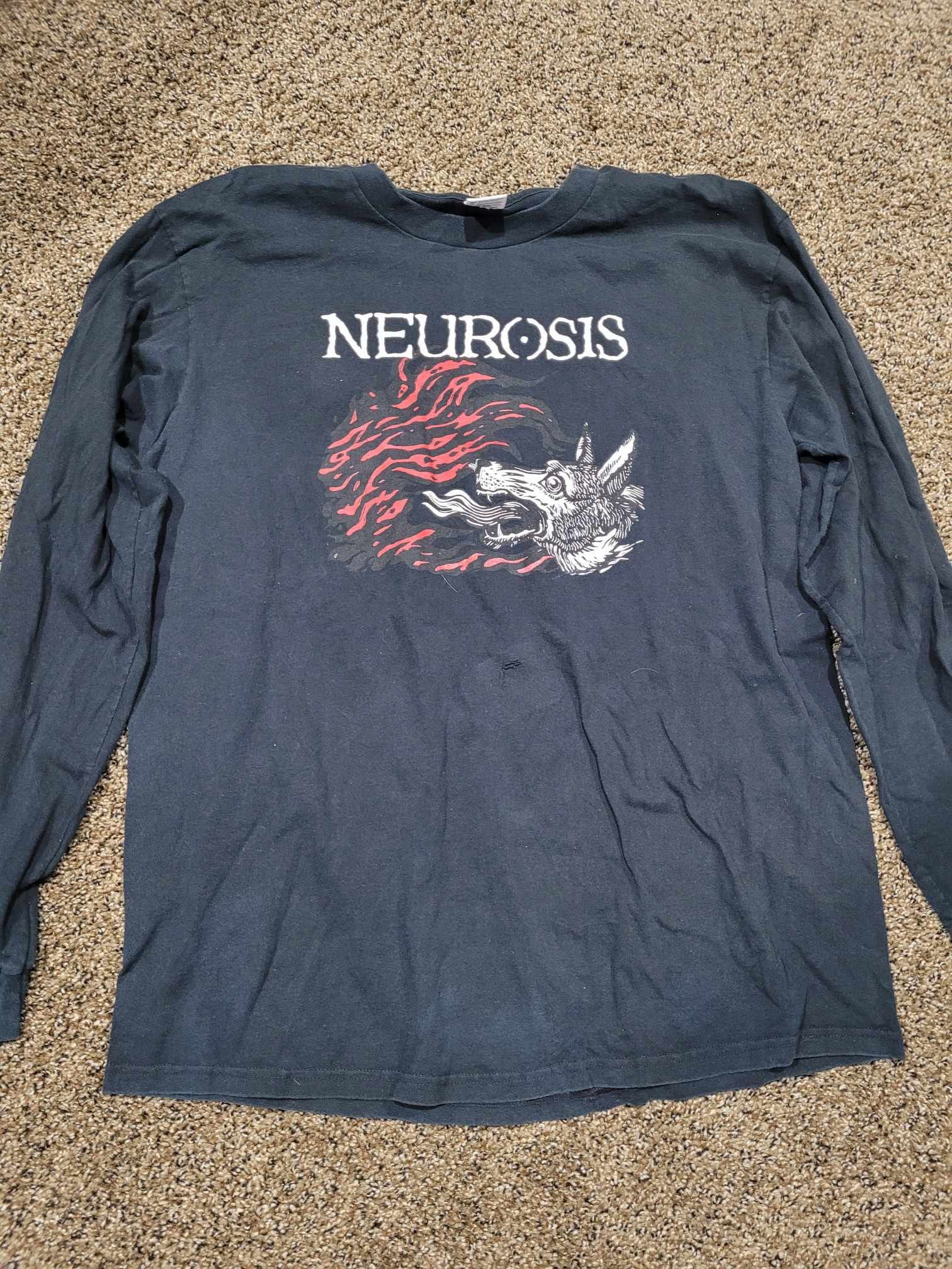 T-shirt Vintage Groupe Neurosis – Design « Snacks » – Coton Noir – Toutes Tailles – Fait Aux USA