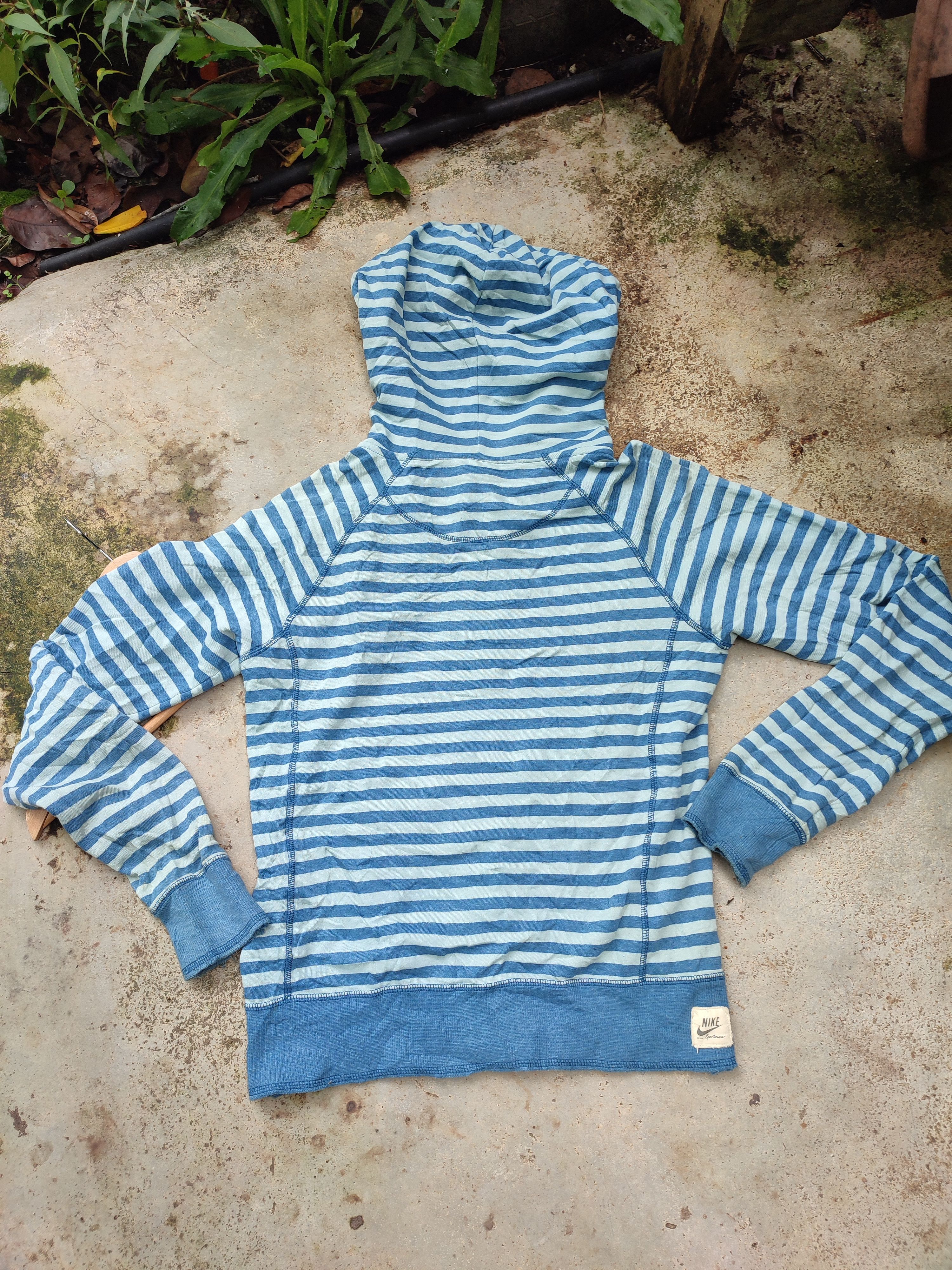Nike Vintage Nike Stripe Blue Hoodie Size US S / EU 44-46 / 1 - 2 Thumbnail