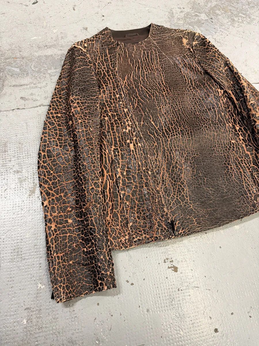 Emporio Armani FW2018 Emporio Armani Vulcano Red & Black Eroded Leather Jacket Size US M / EU 48-50 / 2 - 5 Thumbnail