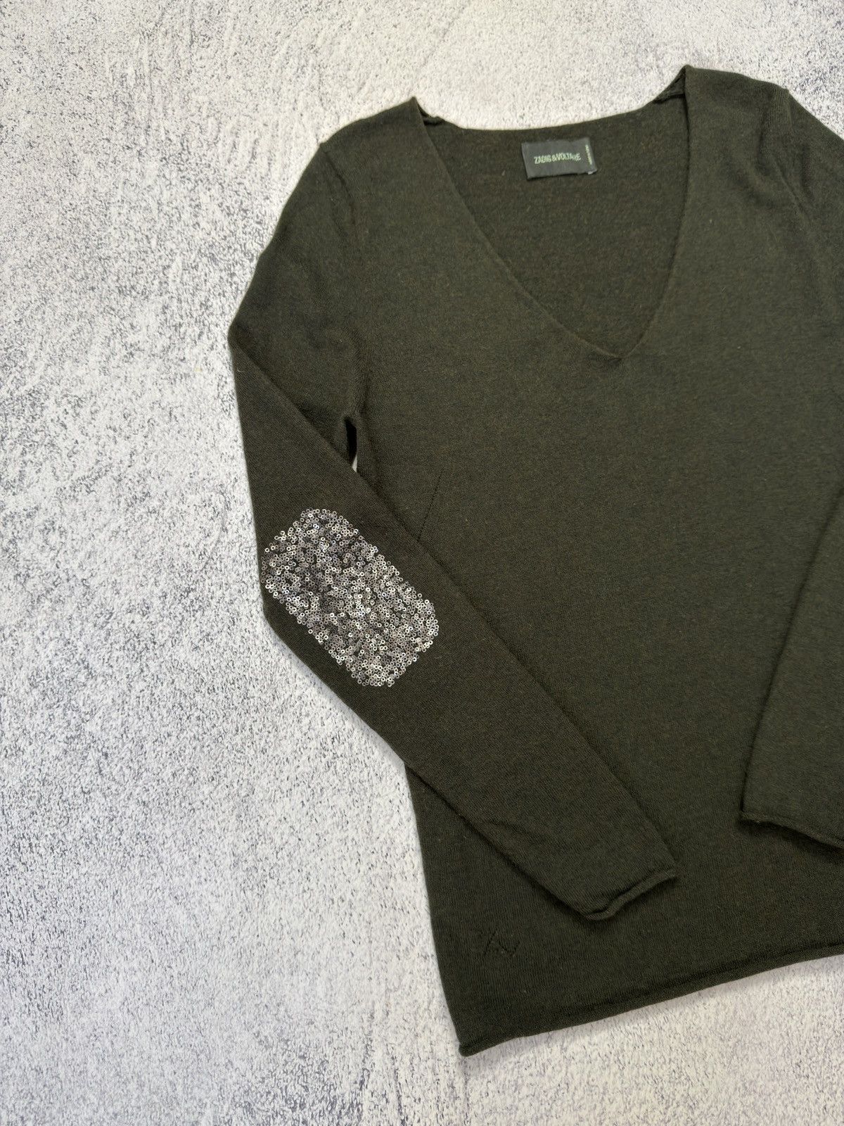 Zadig & Voltaire Zadig & Voltaire Nosfa Patch Cashmere Blend V-Neck Sweater Size M / US 6-8 / IT 42-44 - 2 Thumbnail