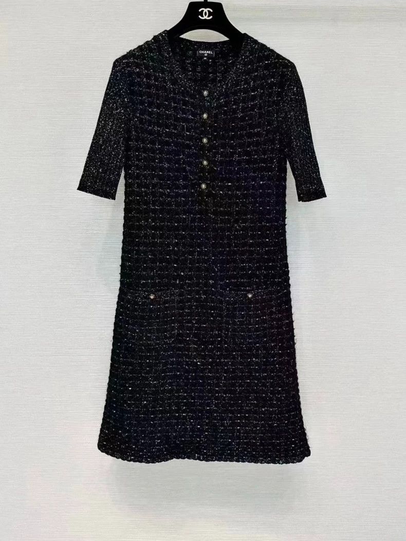 Chanel Chanel Metropolitan Series Black and Gold Knitted Dress Size XS / US 0-2 / IT 36-38 - 1 Thumbnail