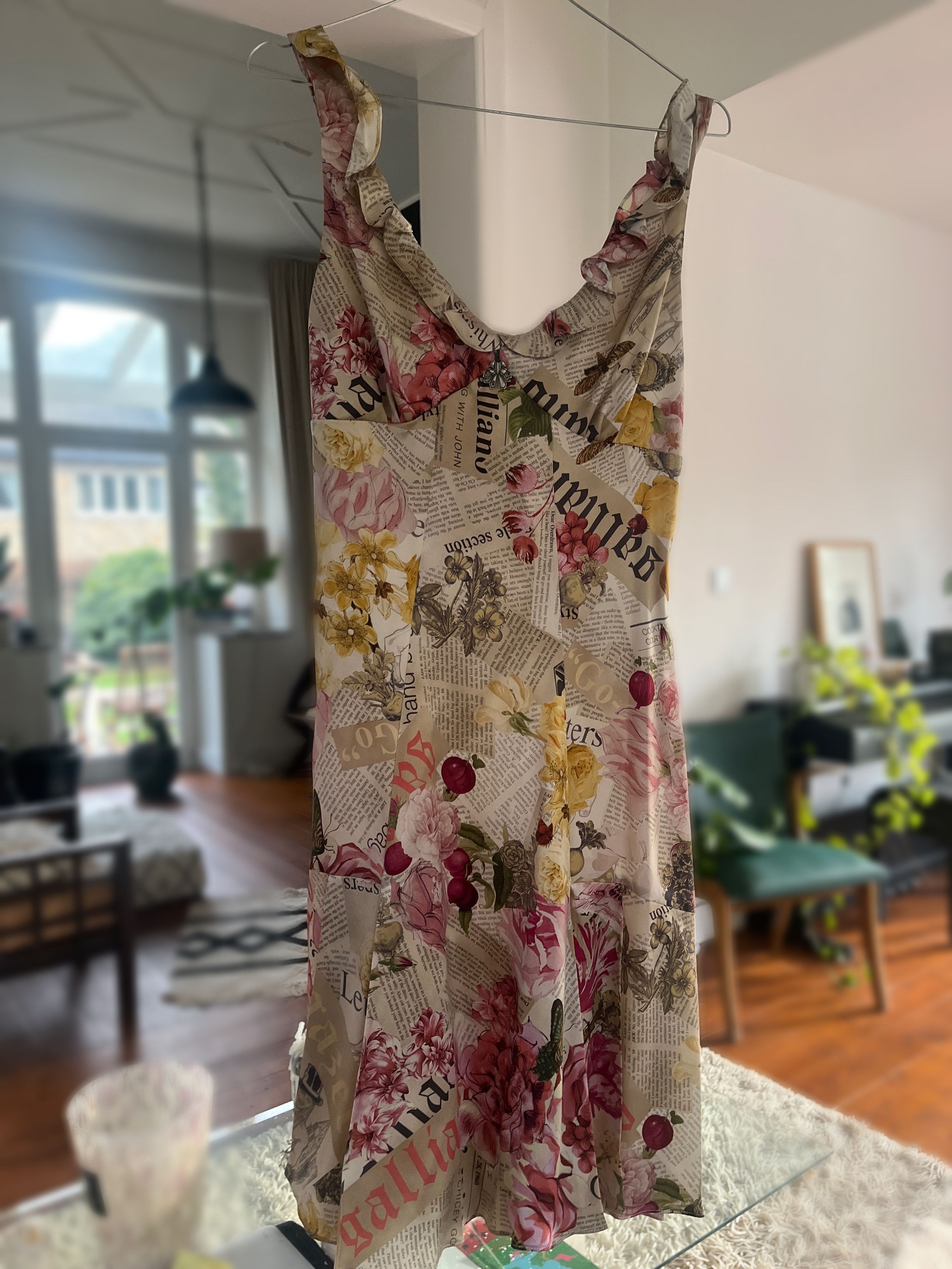 John Galliano John Galliano – Robe Vintage "Newspaper Floral" en Soie Size M / US 6-8 / IT 42-44 - 2 Thumbnail