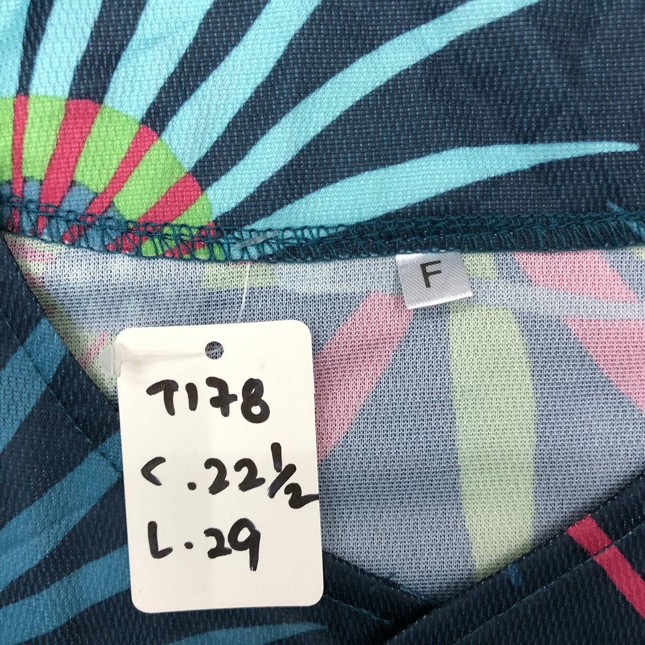 Japanese Brand T178 MARINES CHIBA LOTTE 2018 BASEBALL JERSEY Size US M / EU 48-50 / 2 - 8 Thumbnail