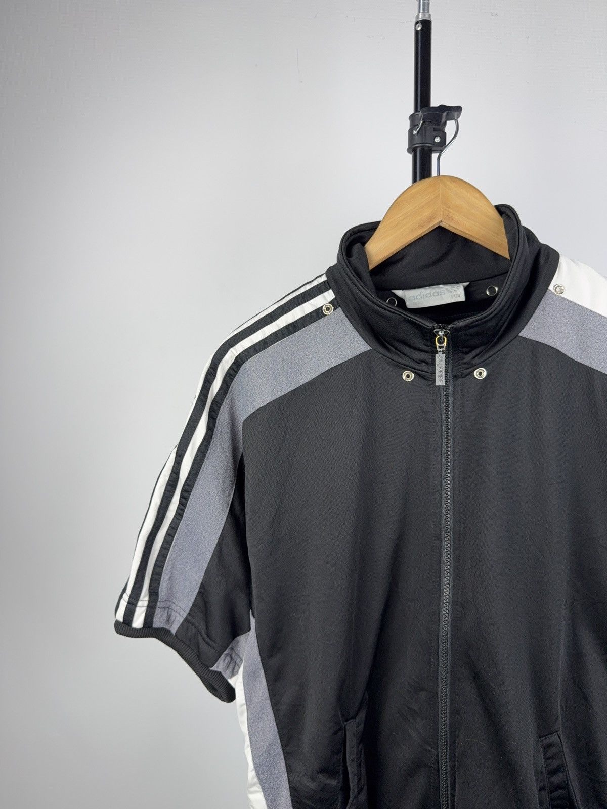 Adidas × Vintage Vintage 90s Adidas Track Vest Black Y2K Size US M / EU 48-50 / 2 - 2 Thumbnail