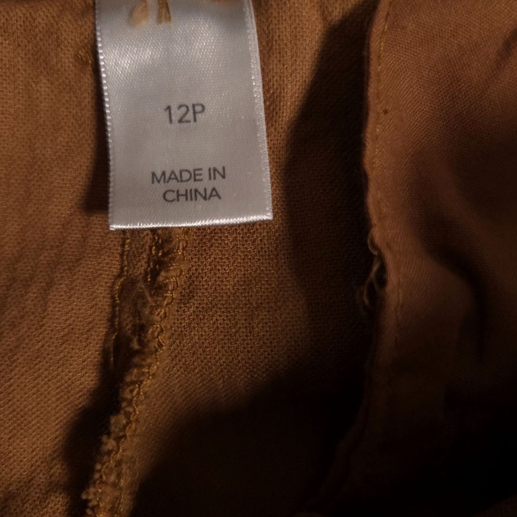 Vintage VINTAGE? No. Christopher & Banks Pants Womens 12P Brown Corduroy Straight Leg Khaki Casual Size 34" / US 12 / IT 48 - 5 Thumbnail