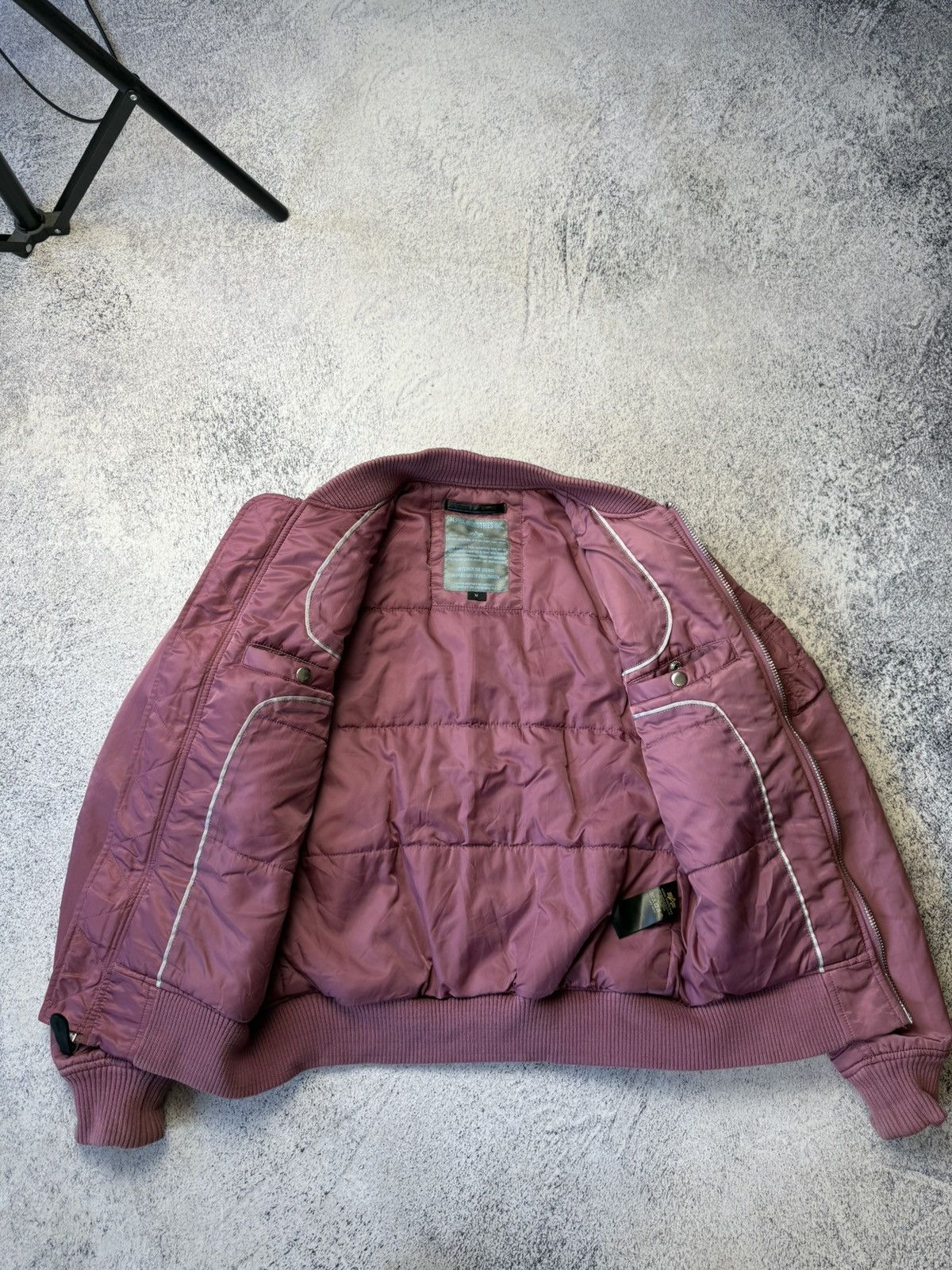 Alpha Industries Vintage Alpha Industries Bomber Jacket MA1 USA Size M / US 6-8 / IT 42-44 - 20 Thumbnail