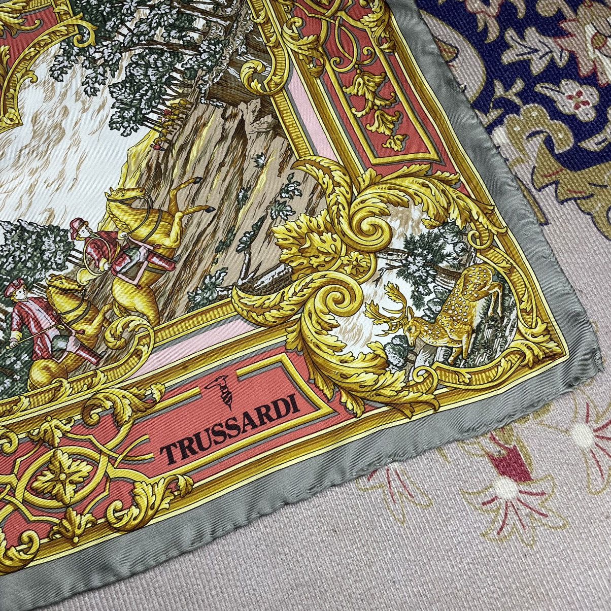 Trussardi Vintage TRUSSARDI King Castle Design Silk Scarf Size ONE SIZE - 7 Thumbnail