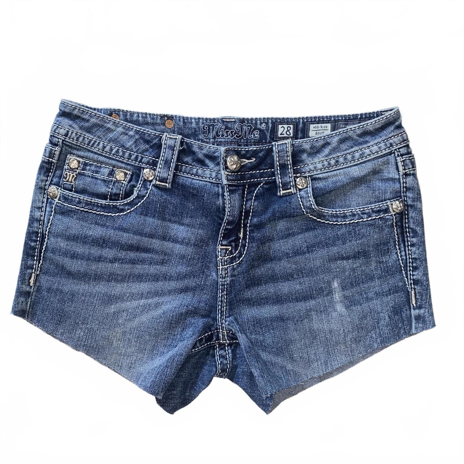 Designer Miss Me lowrise cut off shorts 28 Size 28" / US 6 / IT 42 - 2 Thumbnail