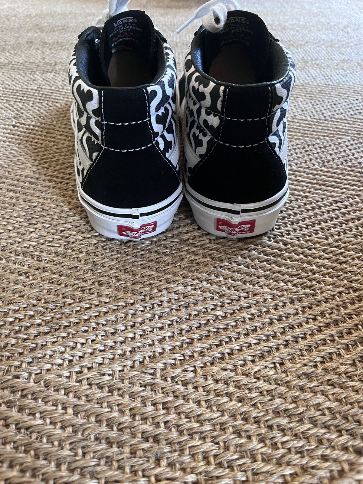 Supreme × Vans Vans X Supreme Grosso Mid Black And White Size US 10 / EU 43 - 4 Thumbnail