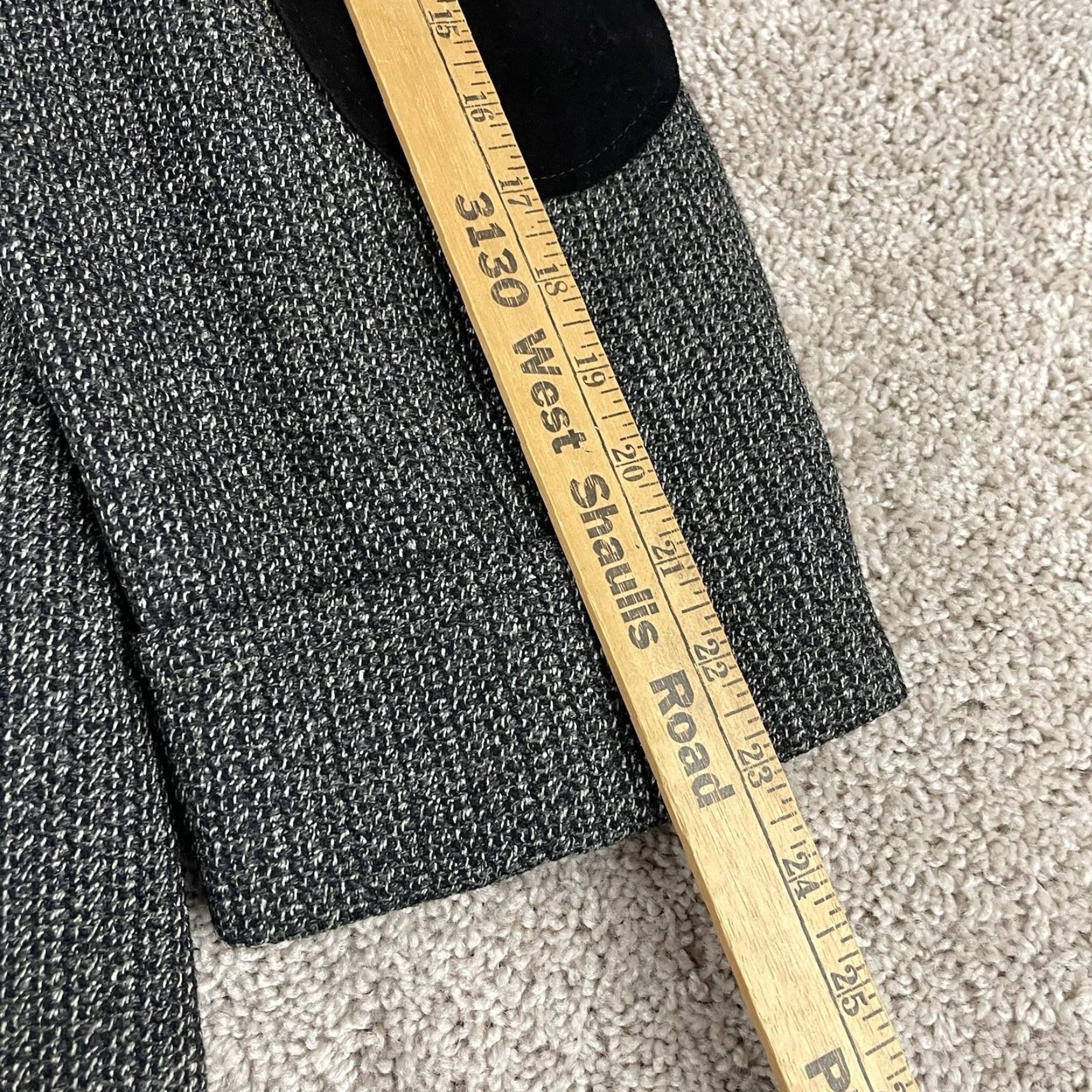 Vintage VINTAGE The Storrs-Schaefer Co. Overcoat Topcoat Coat Wool Grey Large Men’s Regular 1960s Union Button Pockets Notched Lapels Shoes? Size US M / EU 48-50 / 2 - 6 Thumbnail