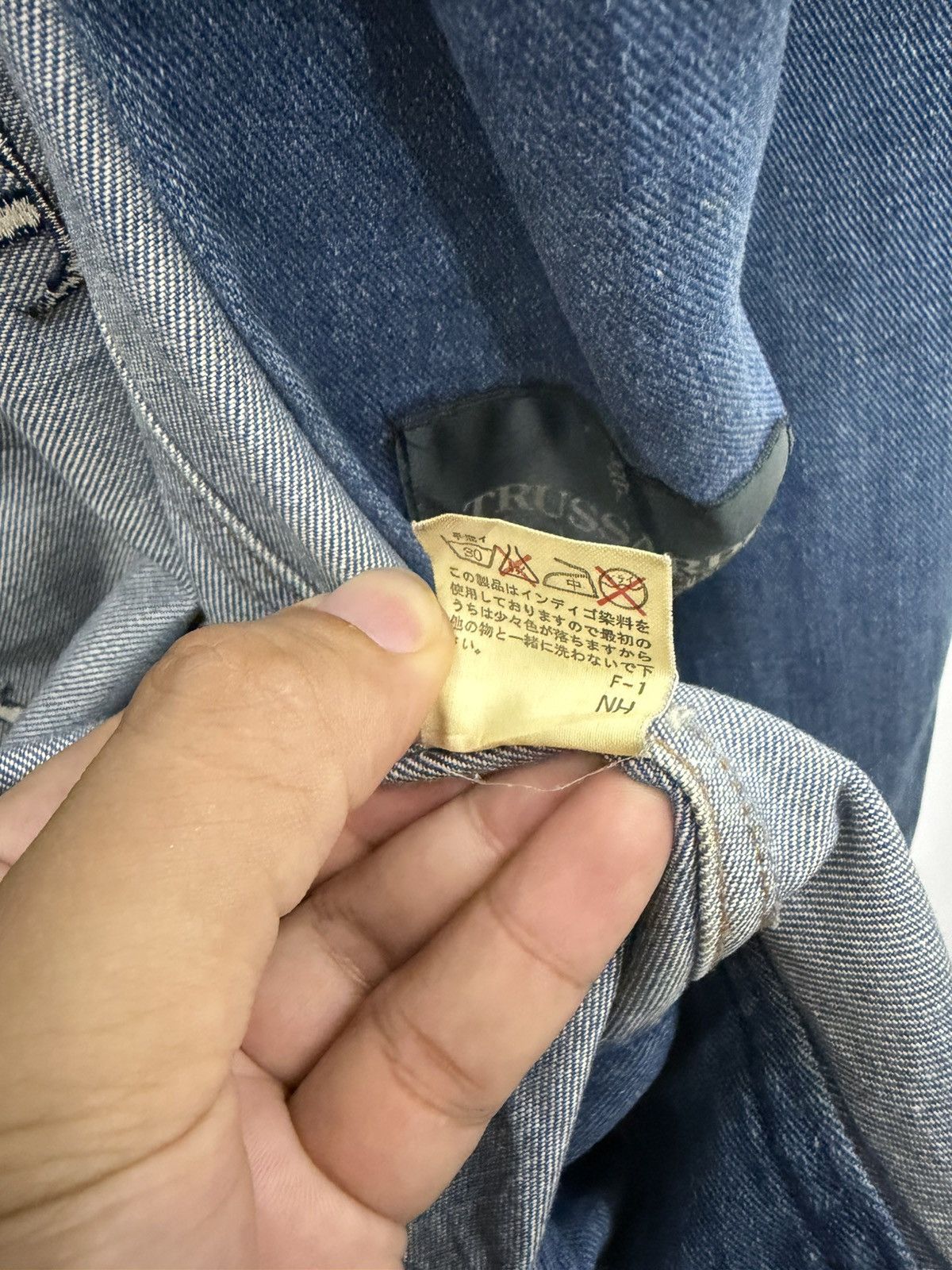 Trussardi Vintage Trussardi Jeans Big Logo Denim Jacket Size US M / EU 48-50 / 2 - 10 Thumbnail