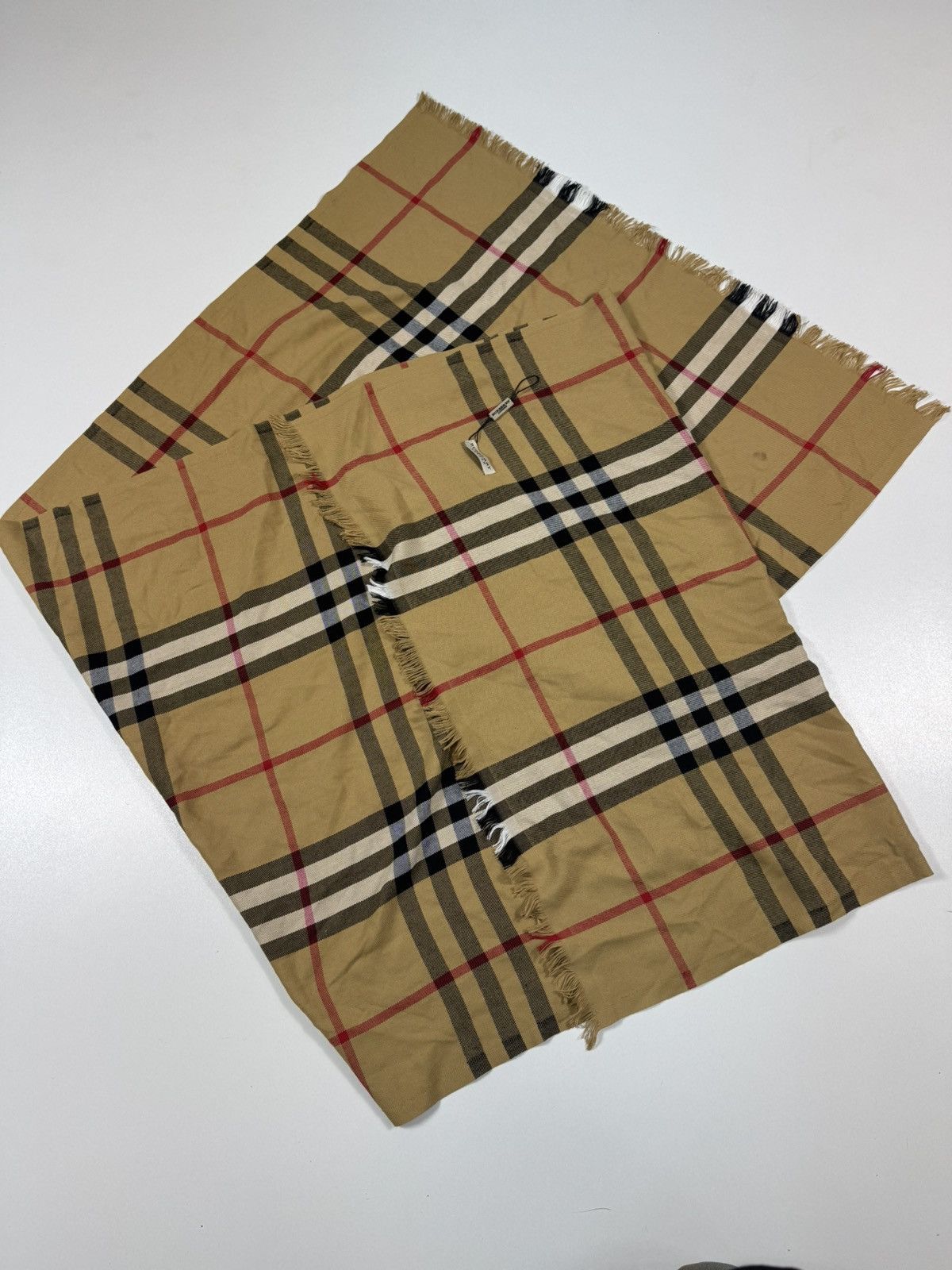 Burberry × Vintage vintage 90s scraf burberry cage Size ONE SIZE - 1 Thumbnail
