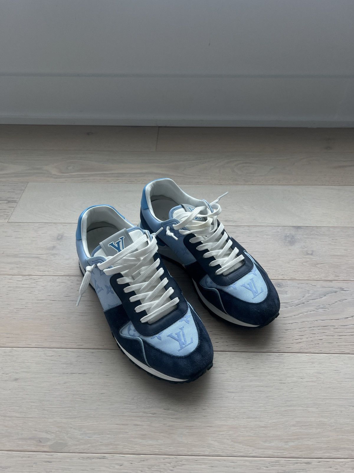 Louis Vuitton Louis Vuitton Run Away Sneaker 'Blue Monogram' Size US 8 / EU 41 - 3 Thumbnail