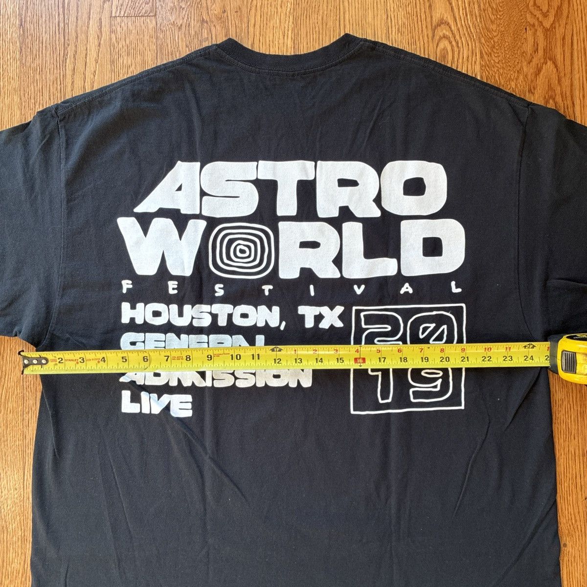 Travis Scott XL Travis Scott Astroworld Houston 2019 Staff Tee Black New Size US XL / EU 56 / 4 - 11 Thumbnail