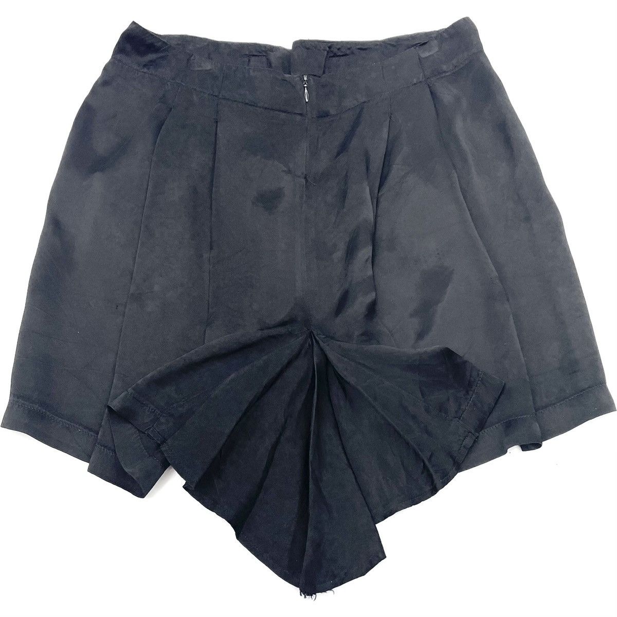 Ann Demeulemeester Ann Demeulemeester Pleaded Silk Mini Skirt Size 25" / US 0 / IT 36 - 4 Thumbnail