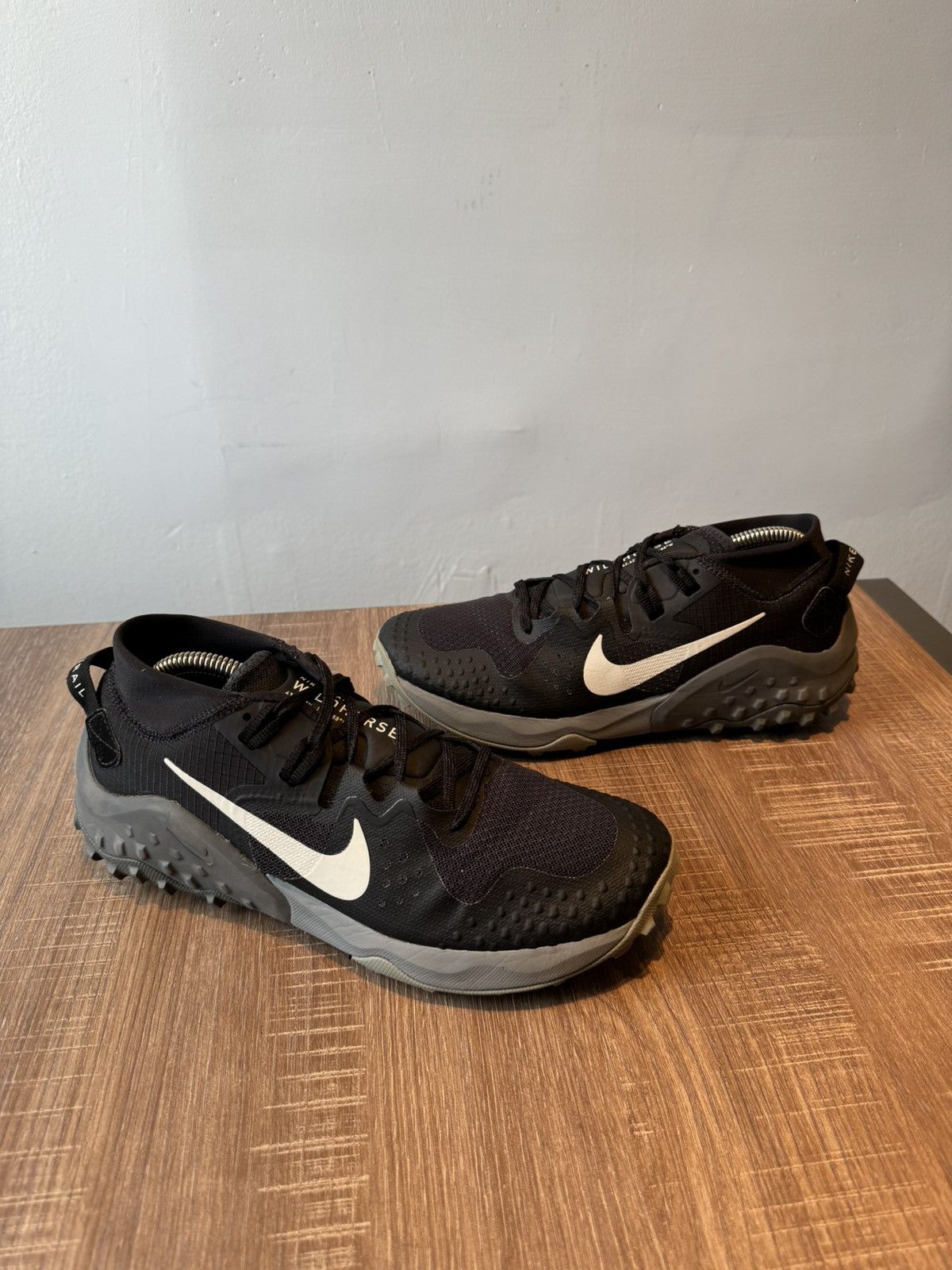 Nike Nike Men's Wildhorse 6 Black Gray Trail Running Size 8.5 Size US 8.5 / EU 41-42 - 2 Thumbnail