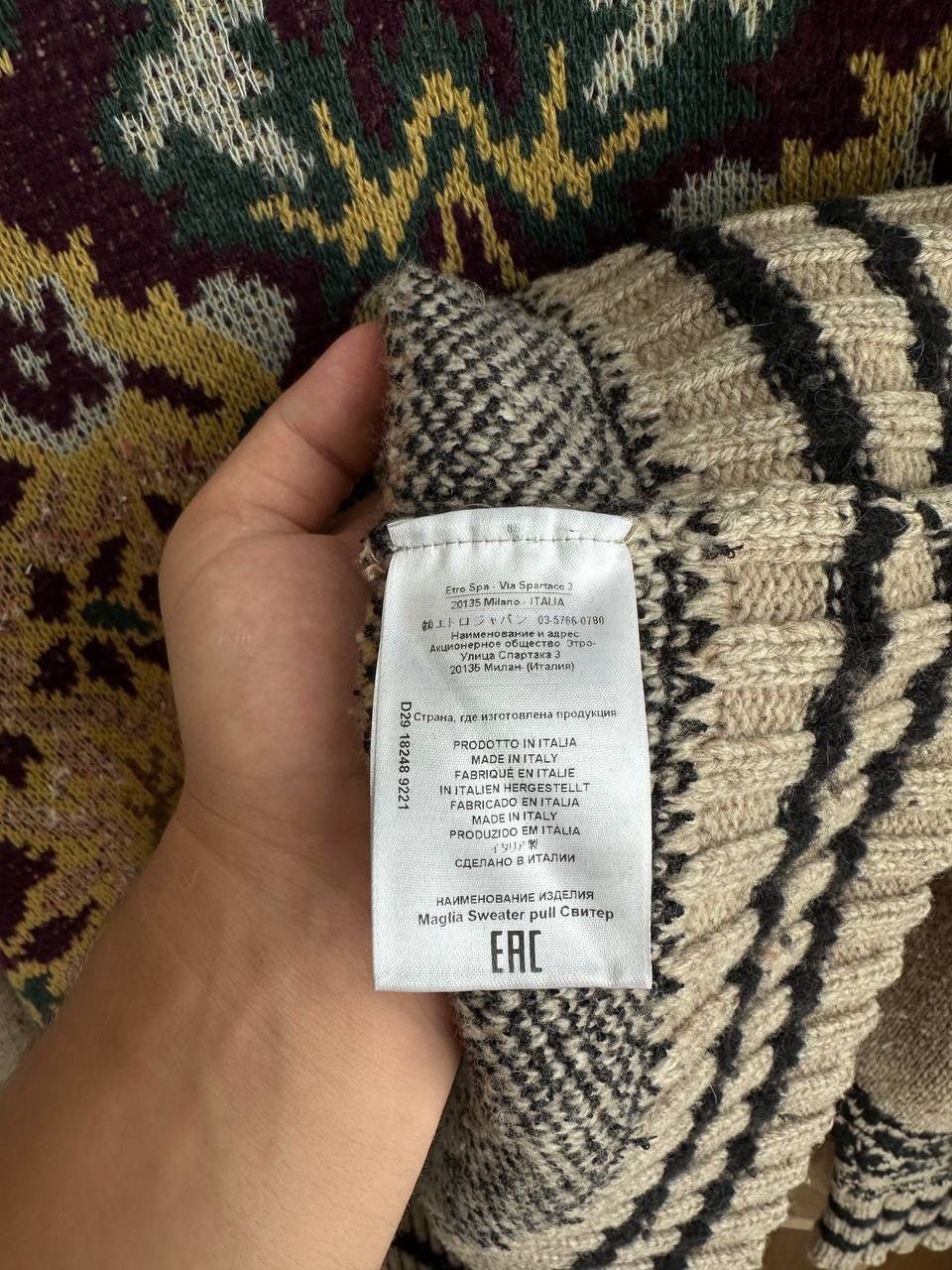 Etro × Vintage Vintage ETRO Jacquard Knit Floral Sweater Fashion Week 2019 Size M / US 6-8 / IT 42-44 - 15 Thumbnail