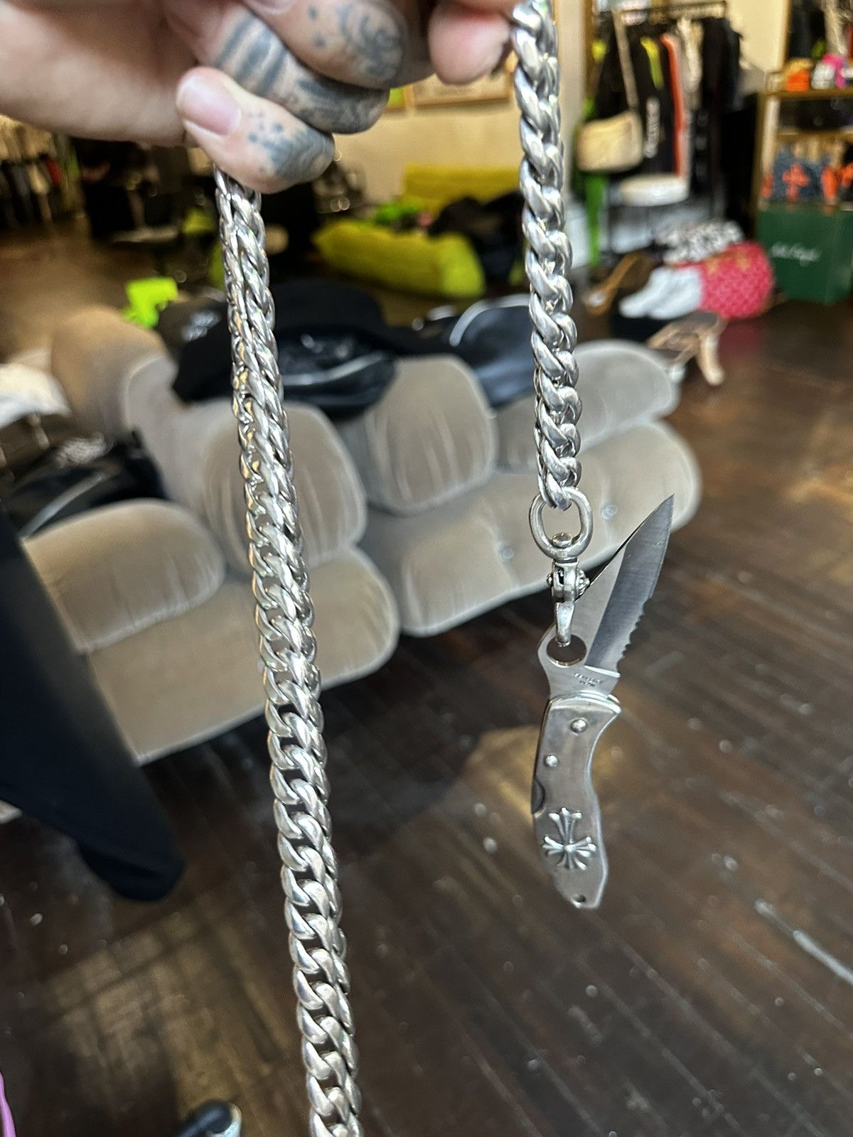 Chrome Hearts CHROME HEARTS SOLID SILVER CROSS SPYDERCO KNIFE SWITCH BLADE Size ONE SIZE - 15 Thumbnail