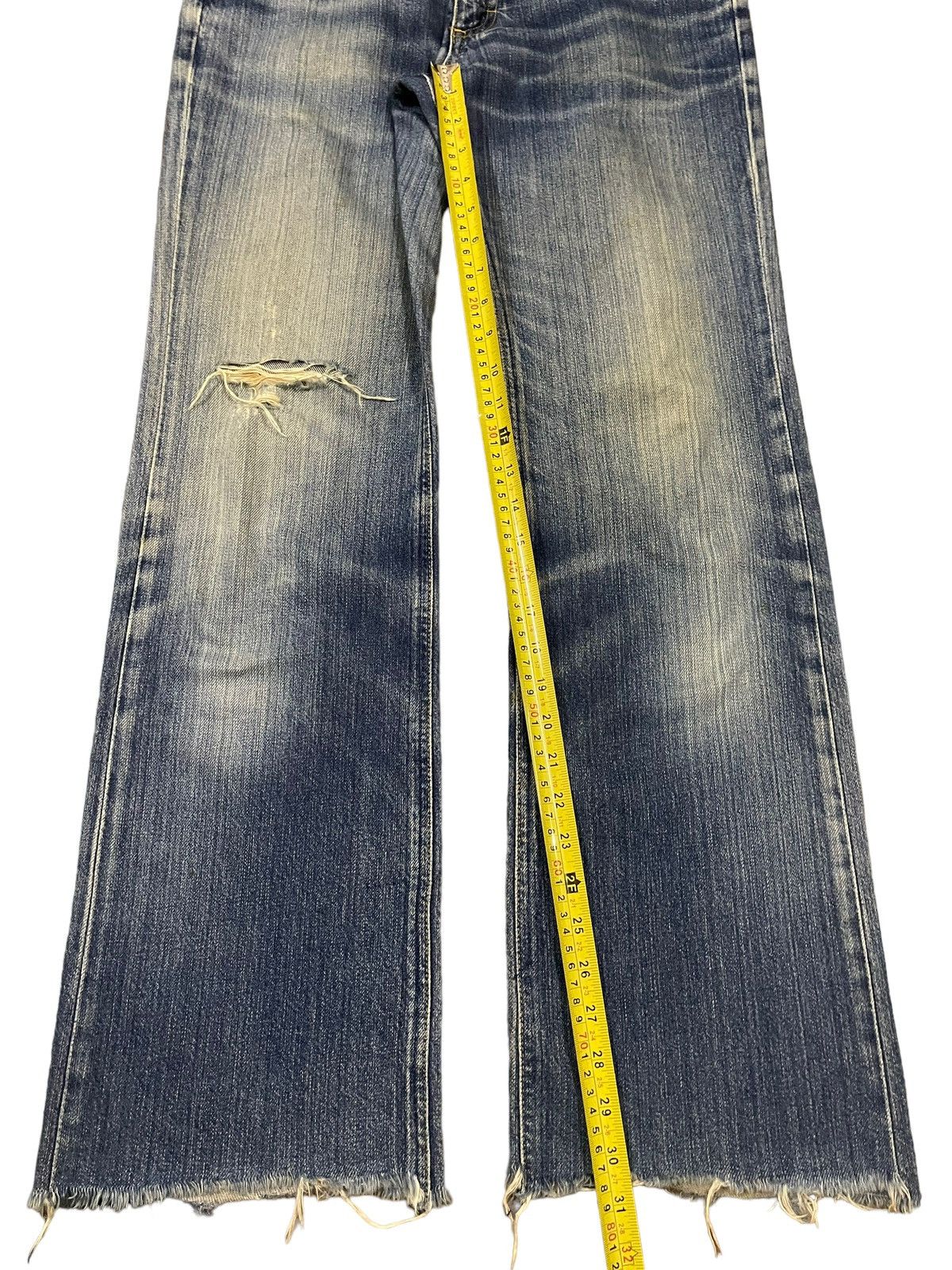 Lee Vintage 90s Lee Blue Wash Distressed Flare Jeans Size US 31 - 11 Thumbnail