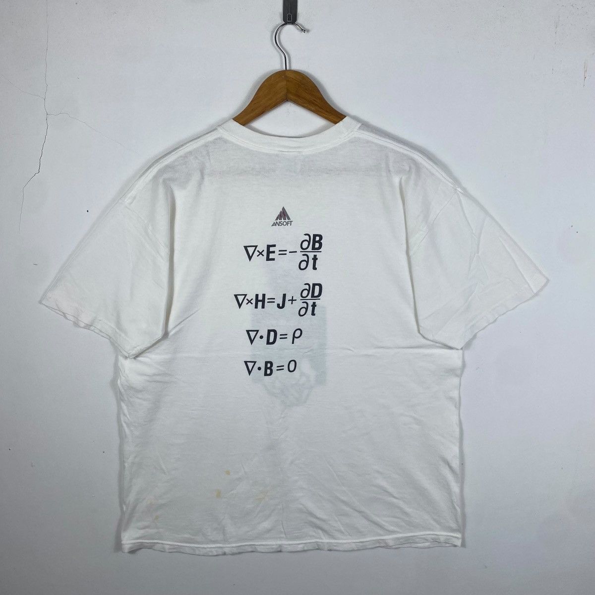Vintage Vintage 90's ANSOFT Maxwell's Equations Graphic Tee Shirt Size US L / EU 52-54 / 3 - 4 Thumbnail