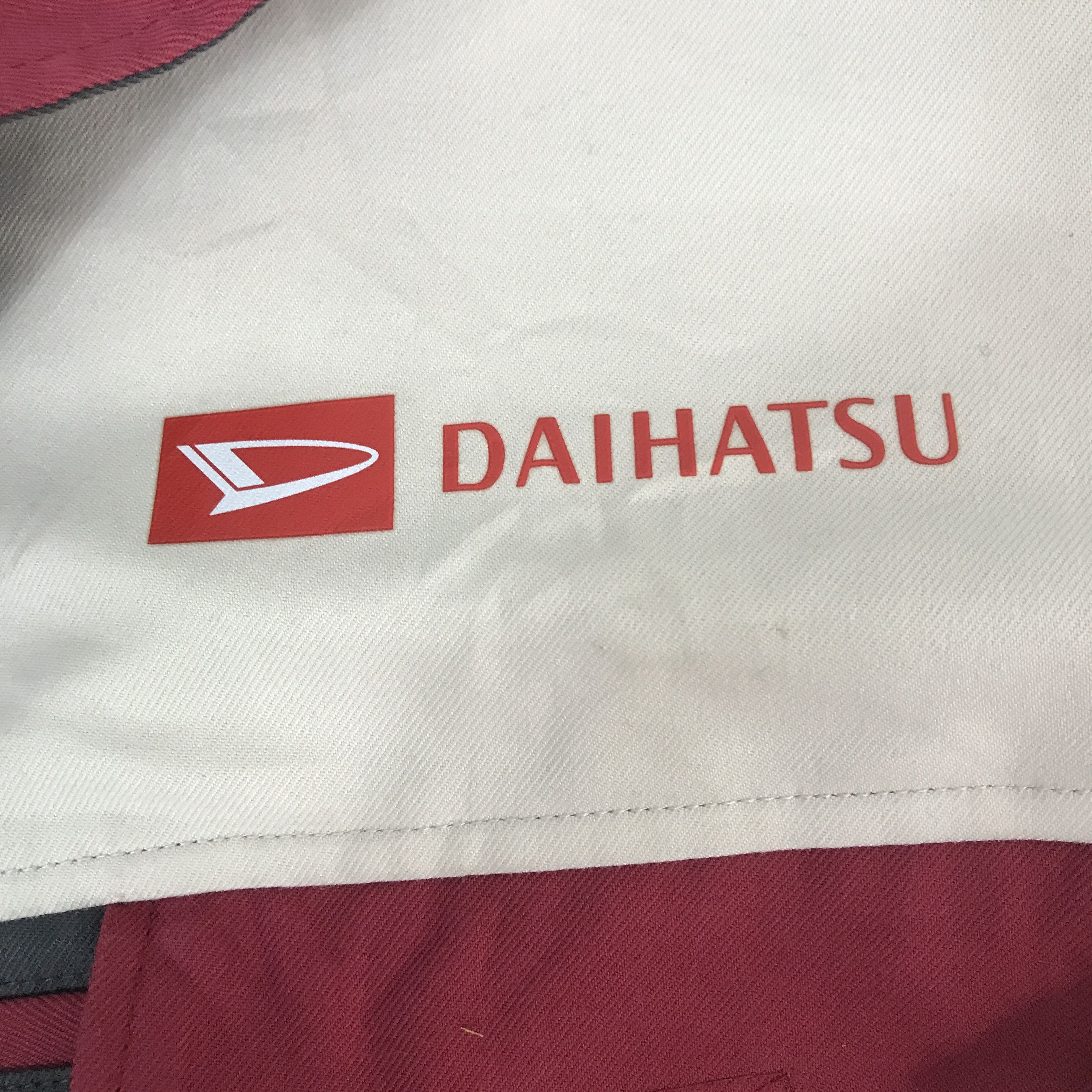 Japanese Brand Vintage Daihatsu japan Motorsport Racing Jacket Size US L / EU 52-54 / 3 - 9 Thumbnail