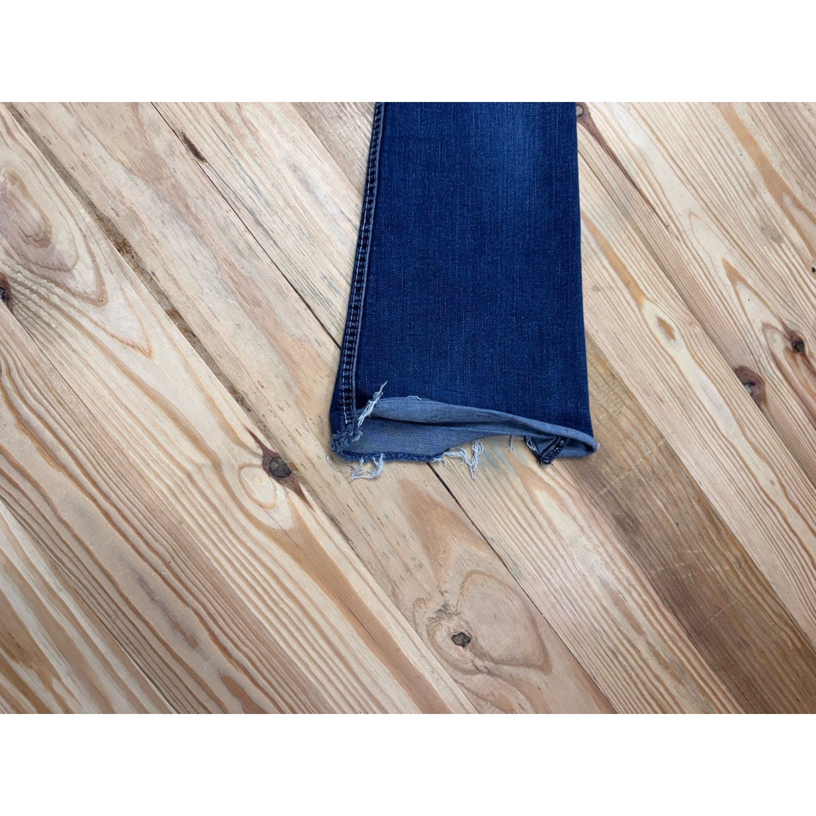 Silver Jeans Co. Silver Jeans Womens 25x29 Blue Denim Tuesday Slim Bootcut Size 25" / US 0 / IT 36 - 5 Thumbnail