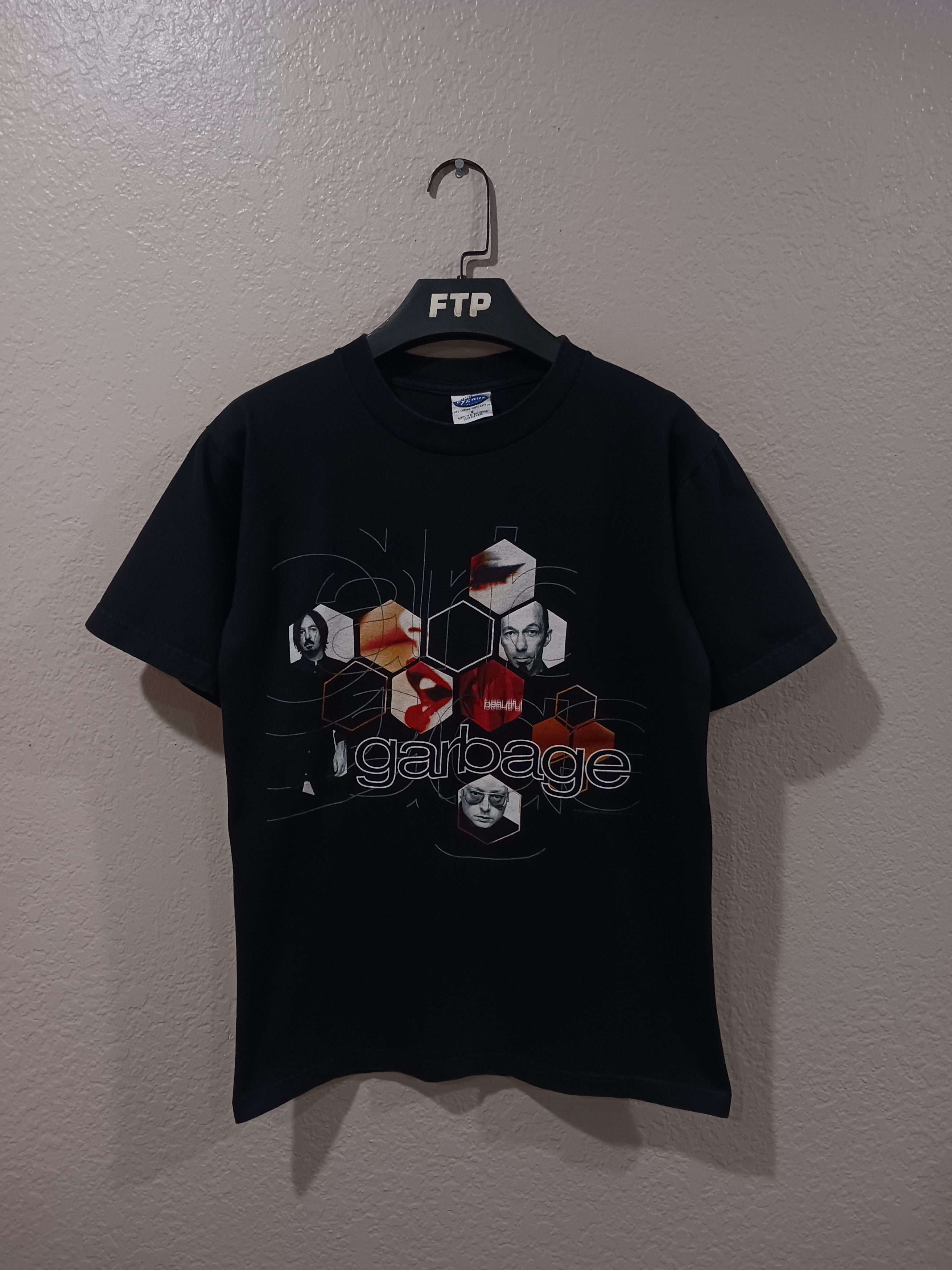 Vintage Garbage Beautiful Garbage World Tour Vintage 2002 Cygnus Tee Size US S / EU 44-46 / 1 - 1 Thumbnail
