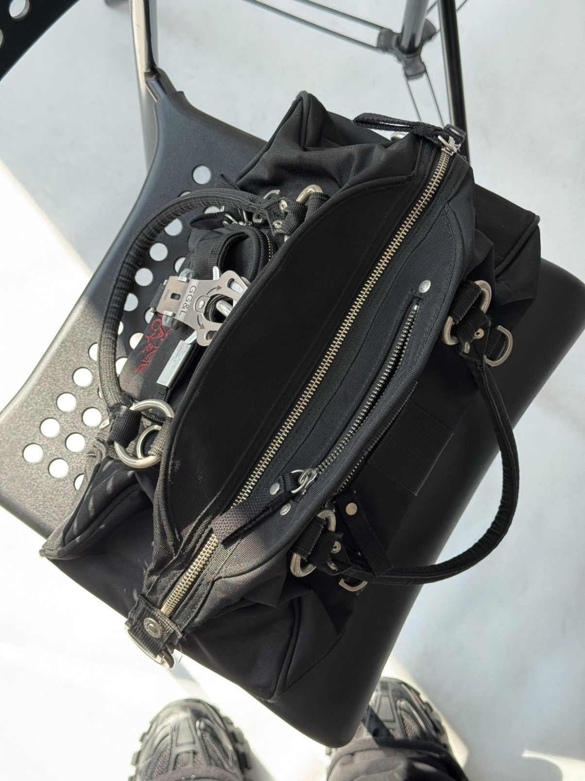 George Gina & Lucy Very Rare George Gina & lucy Y2k Alyx Bag Crossbody Handbag Size ONE SIZE - 16 Thumbnail